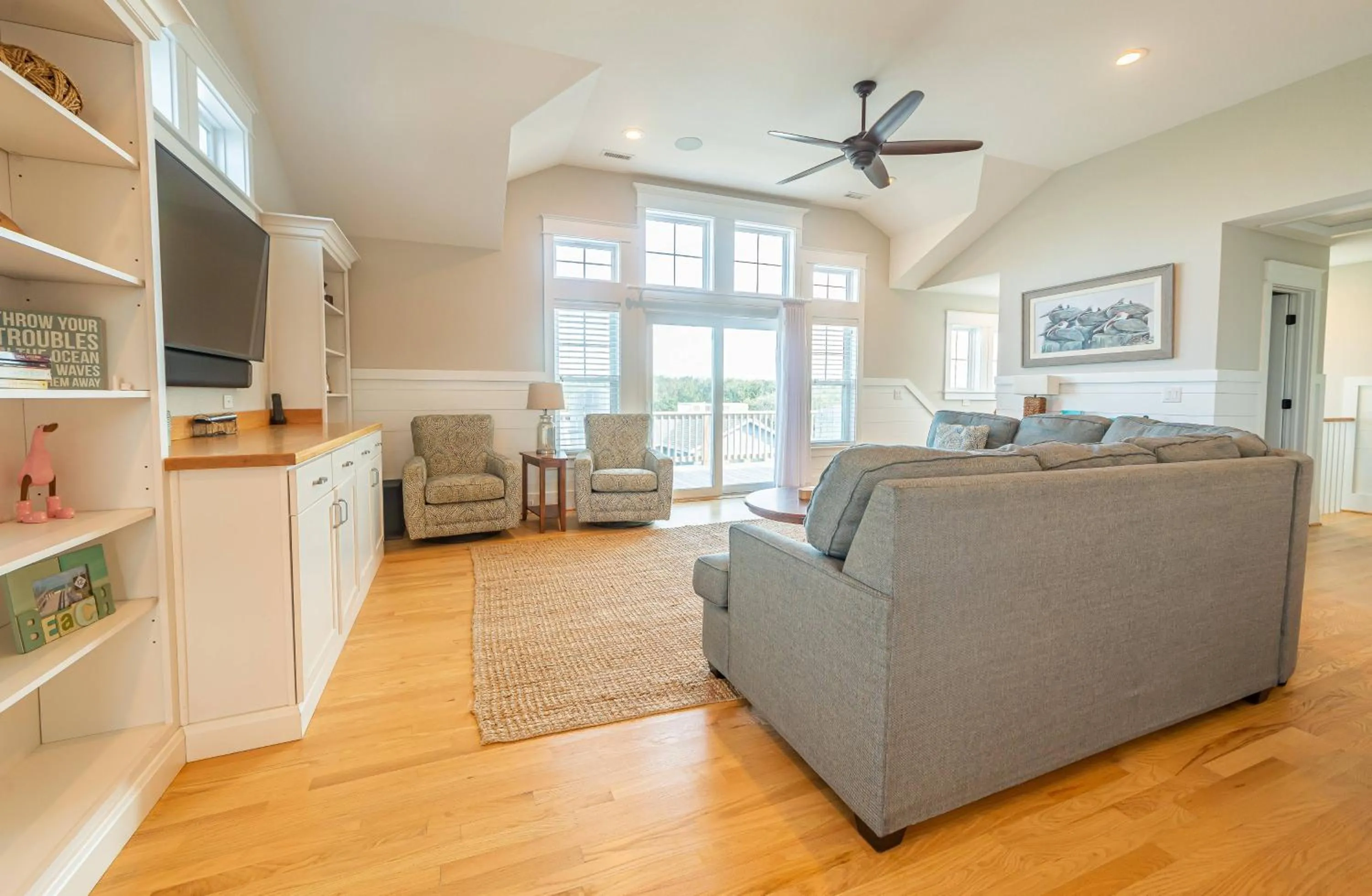 Sea Fever - Duck, Saltaire, 130 Yds to Beach, Ocean View, Pool, Hot Tub, Tiki Bar, Flex Stays