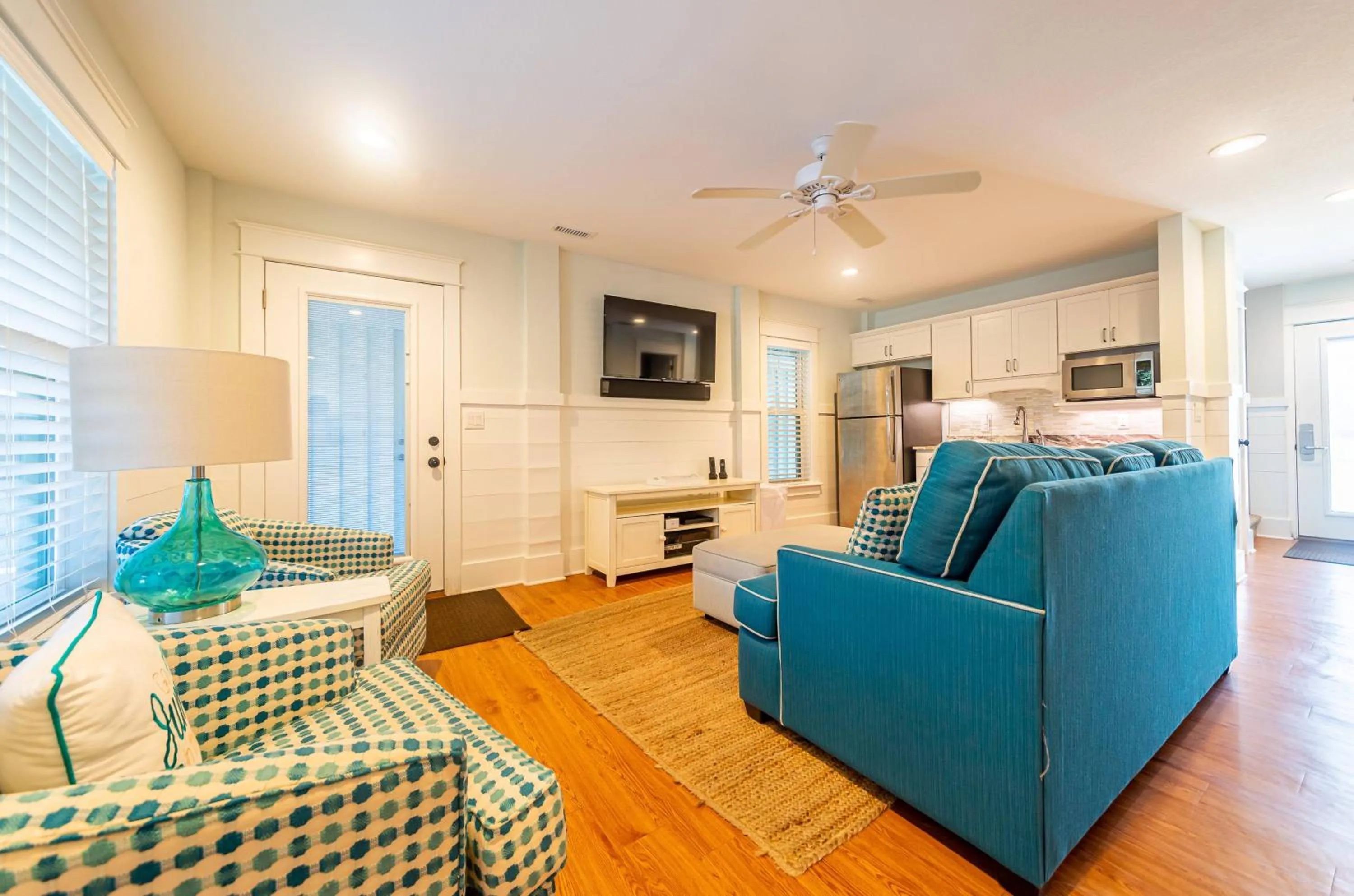 Sea Fever - Duck, Saltaire, 130 Yds to Beach, Ocean View, Pool, Hot Tub, Tiki Bar, Flex Stays