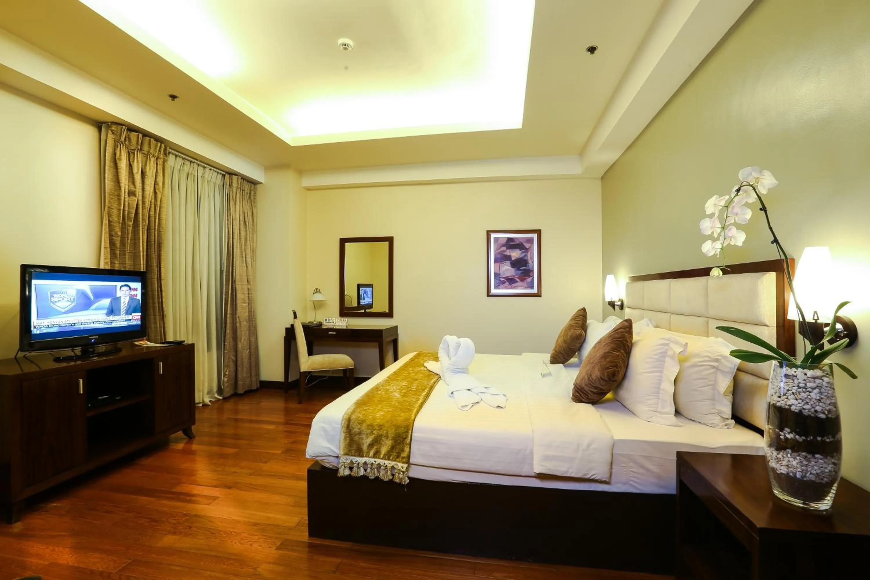 Bedroom, Bed in Armada Hotel Manila