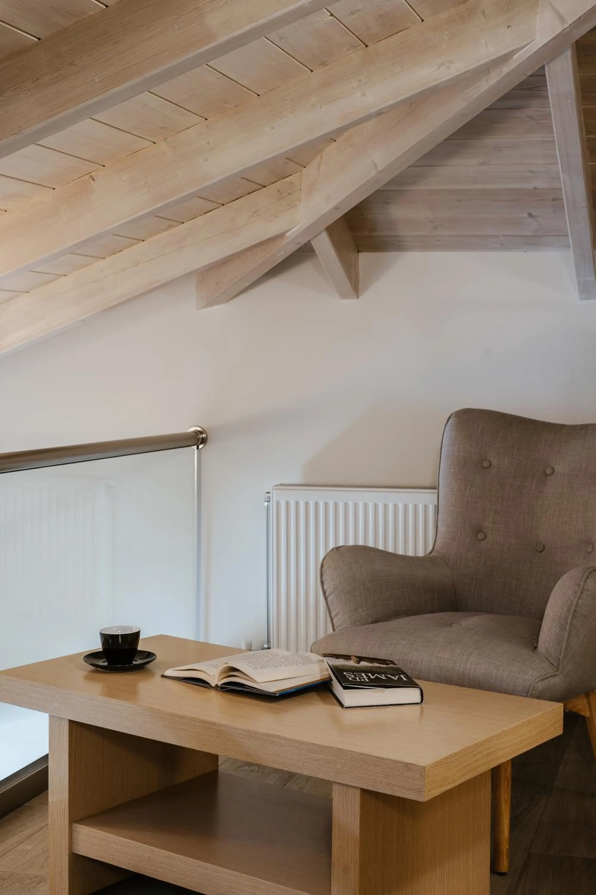 Seating area in Andrew's Luxury Residence