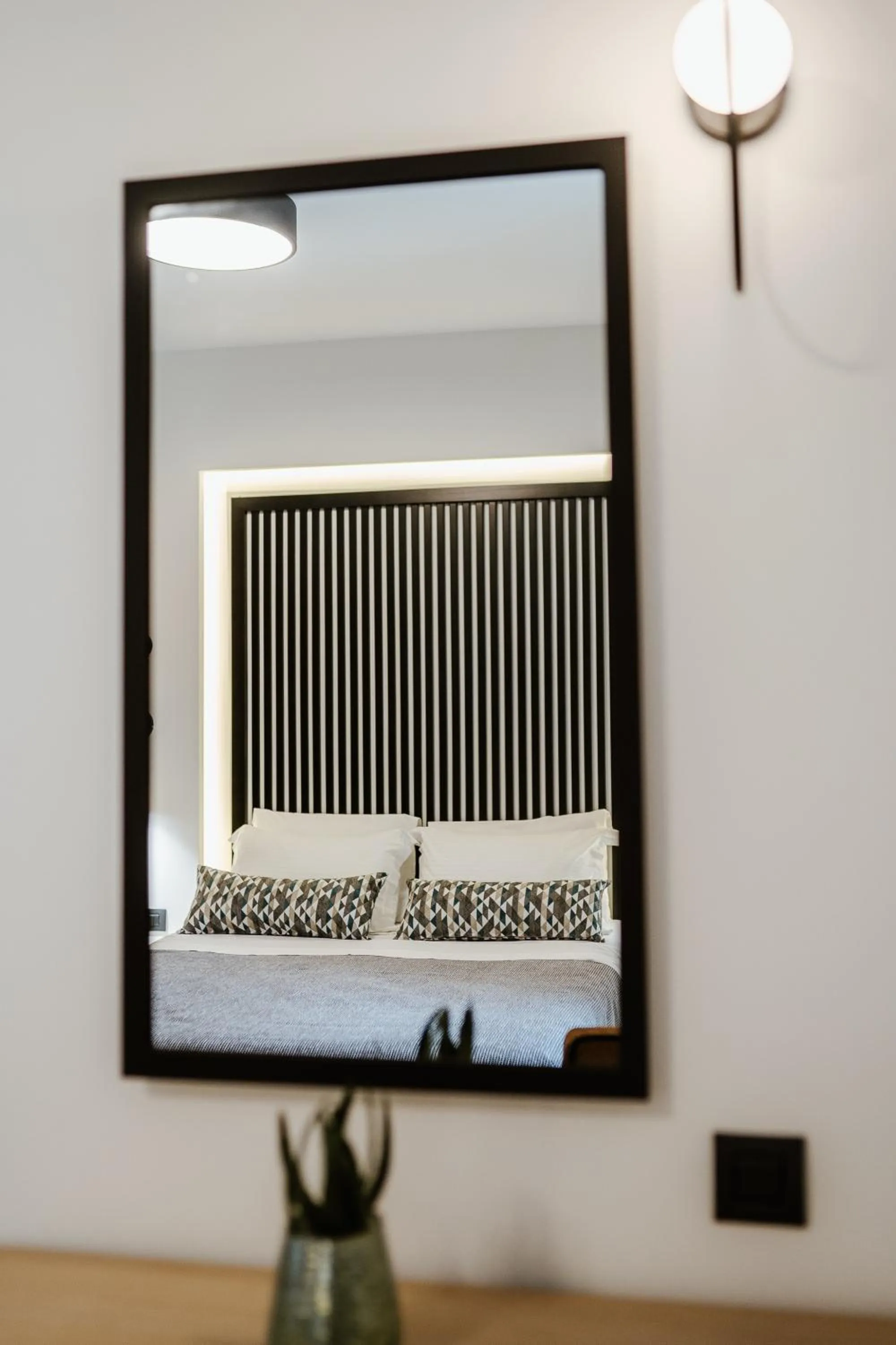 Decorative detail in Andrew's Luxury Residence