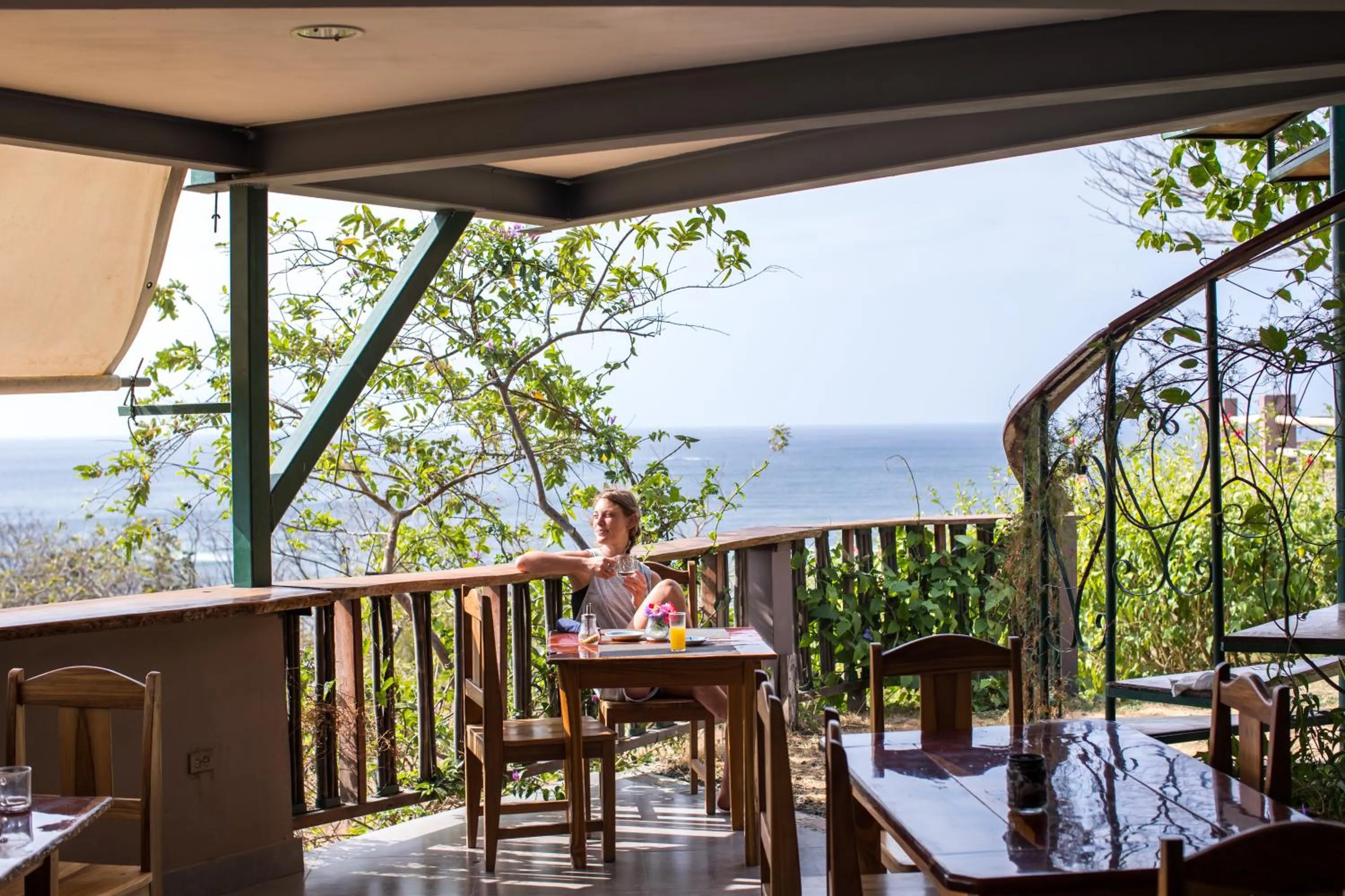 Sea view in Hotel Kambutaleko