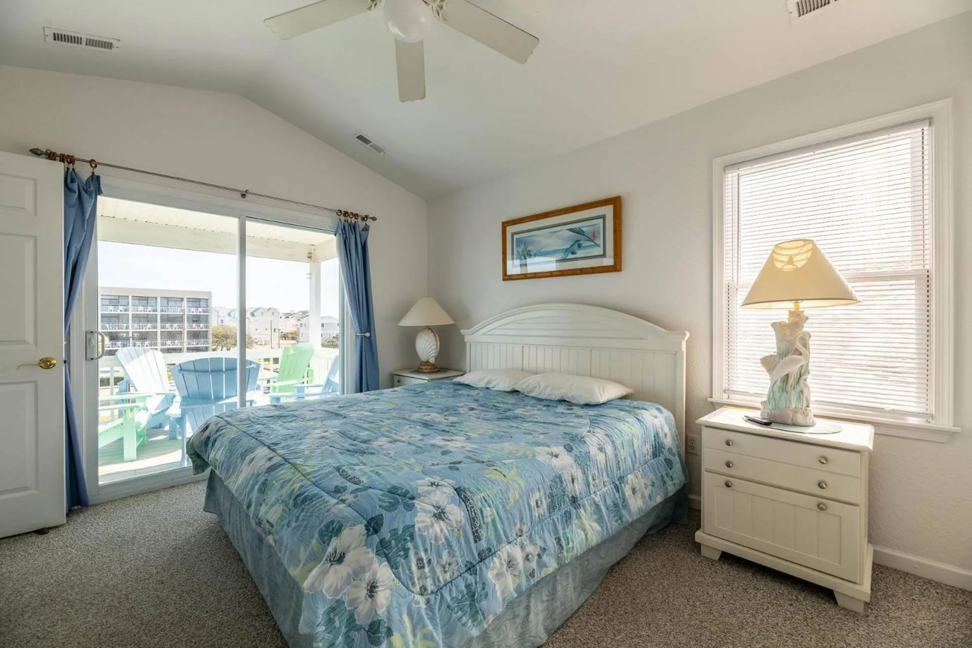 Bed in Ocean View's