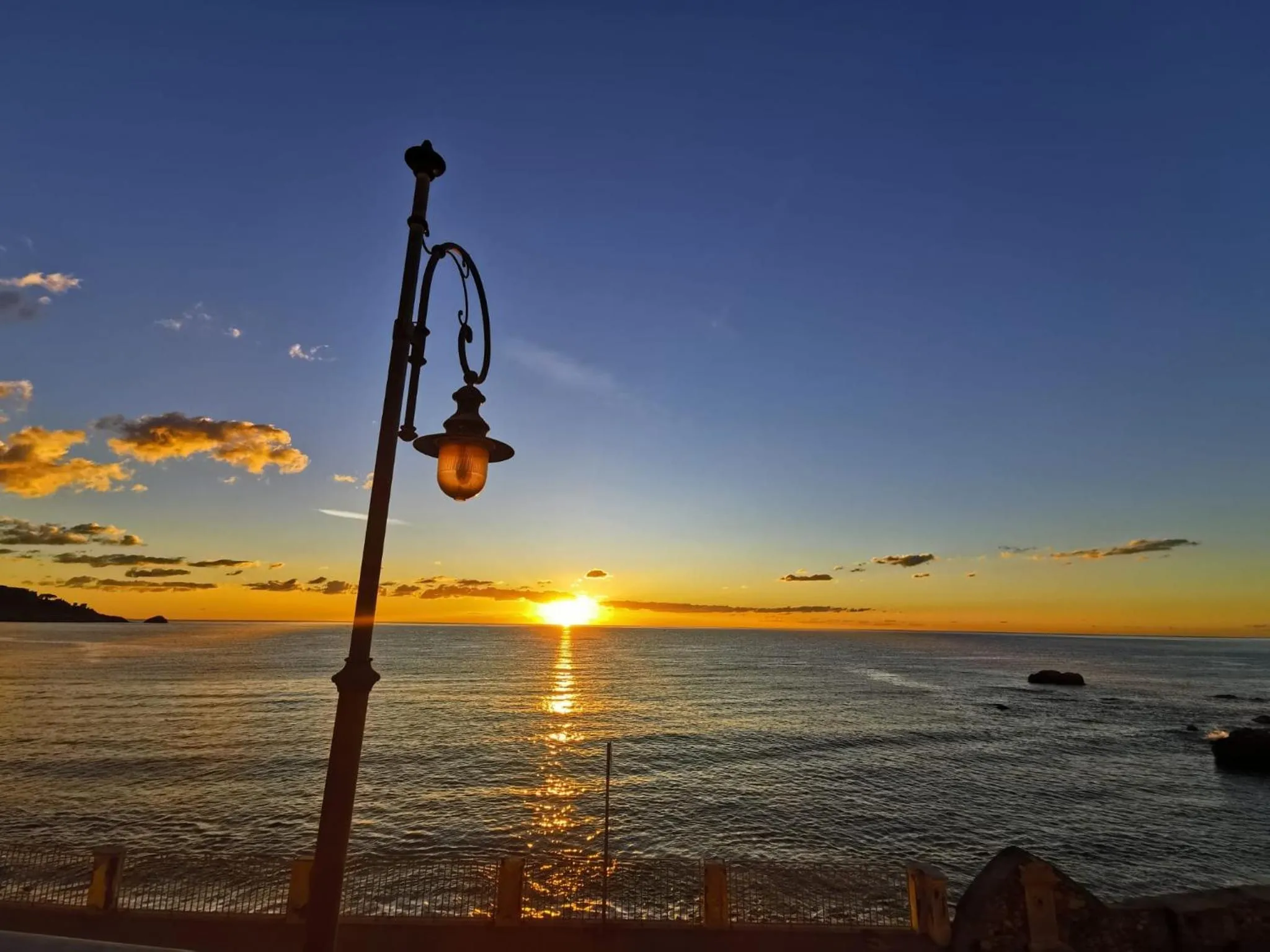 Sea view in B&B Miramare