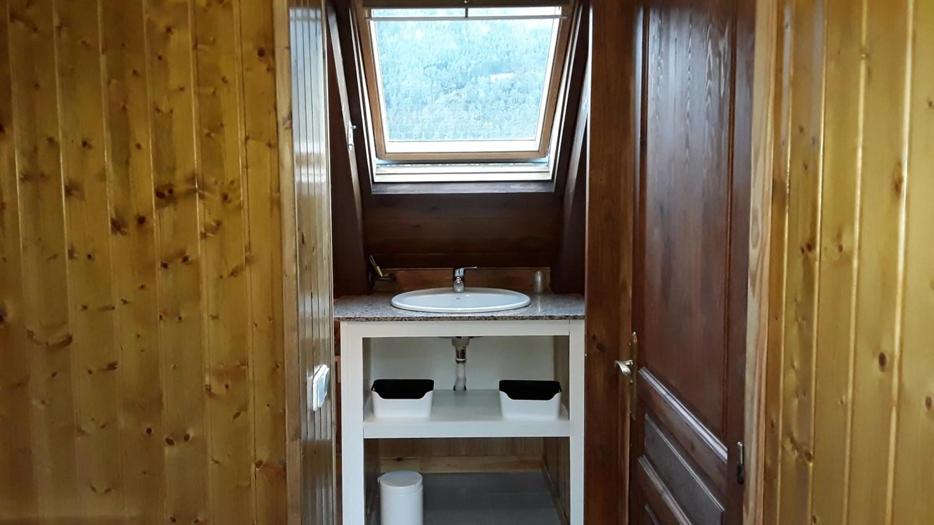 Bathroom in Hotelet de Betlan