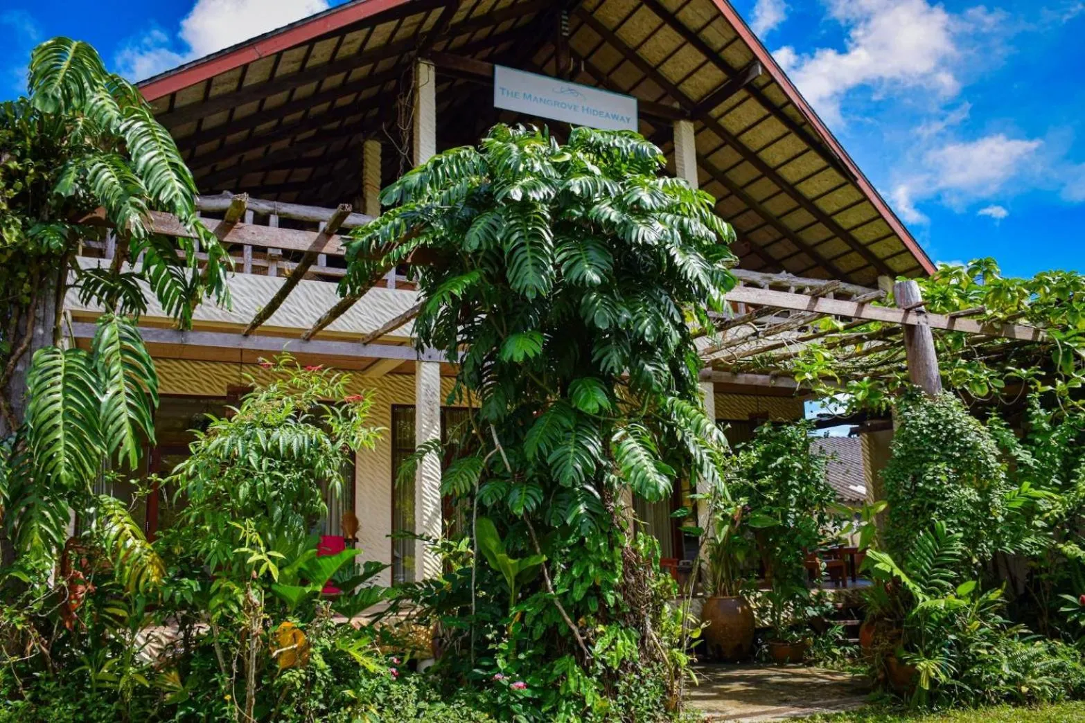 Property building in The Mangrove Hideaway Kohchang