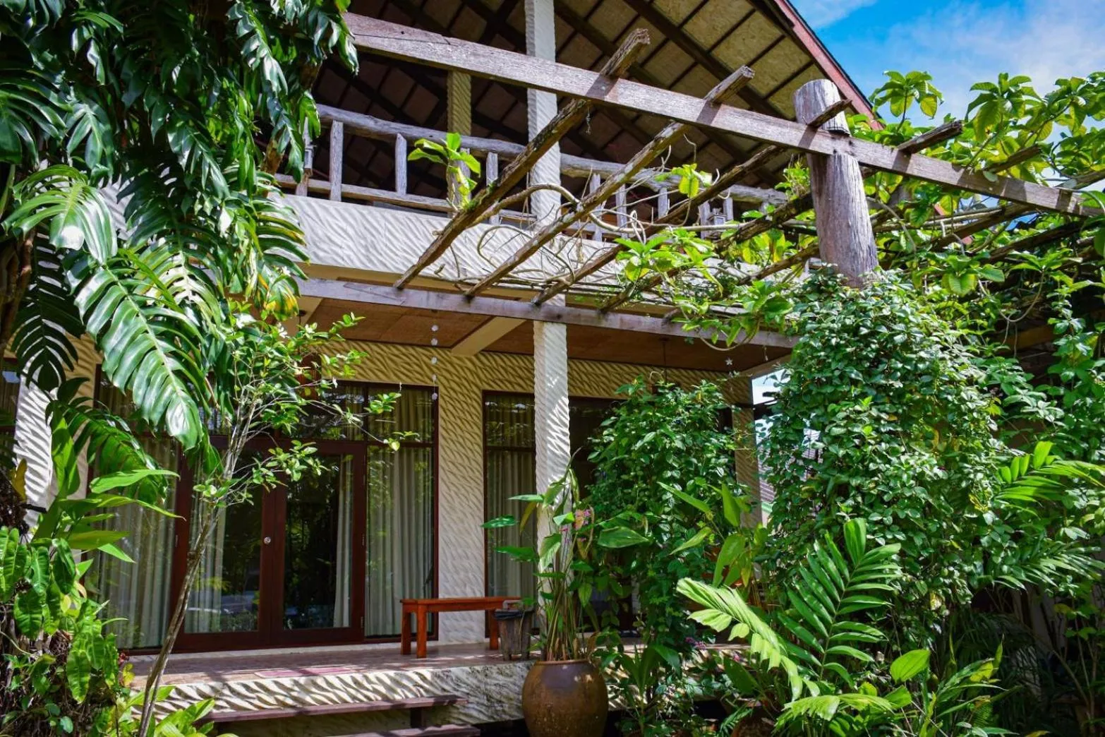 Balcony/Terrace in The Mangrove Hideaway Kohchang
