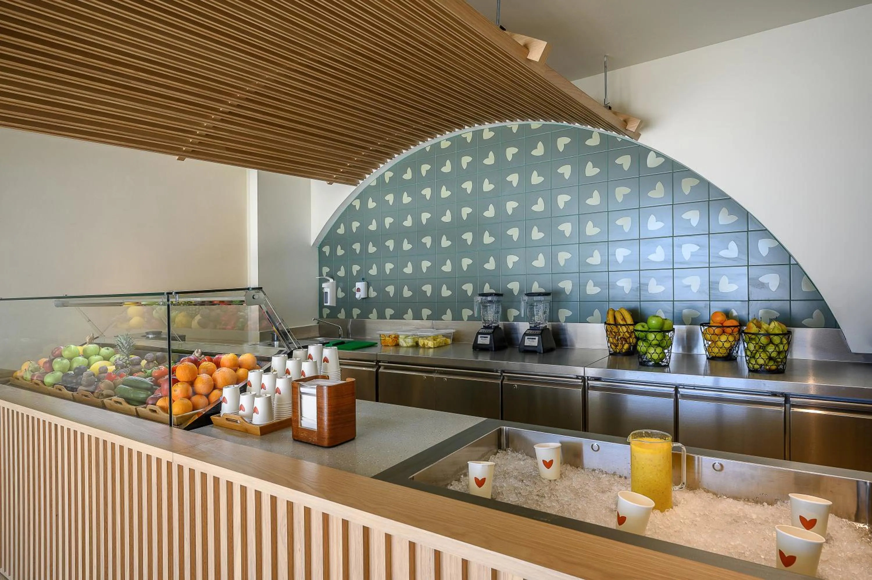 Drinks in Creta Maris Resort