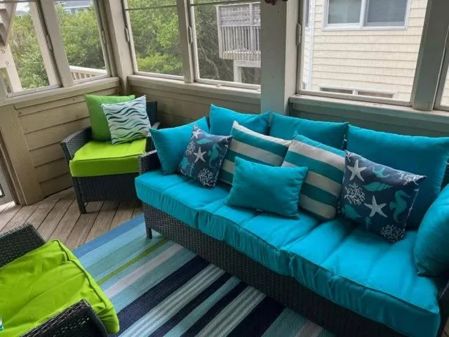 Crow's Nest - Corolla, Crown Point, 150 Yds to Beach, Hot Tub, Community Pool, Pets OK