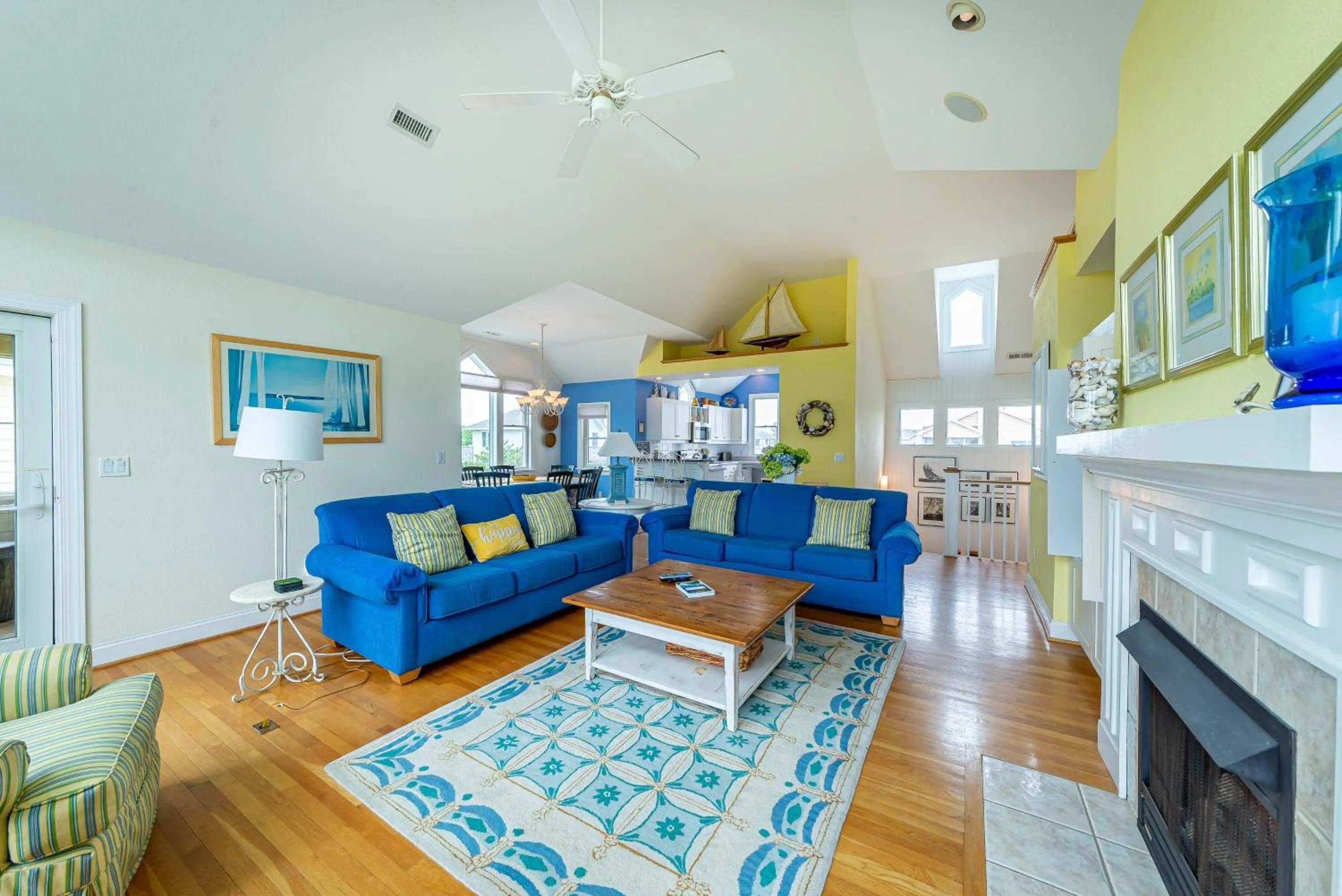 Crow's Nest - Corolla, Crown Point, 150 Yds to Beach, Hot Tub, Community Pool, Pets OK