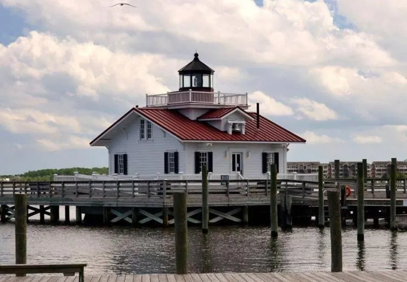 Island Time - NH MP 11, 50 Ft to Beach, Elevator, Pool, Free Pool Heat, Hot Tub, Pets OK, YR Flex