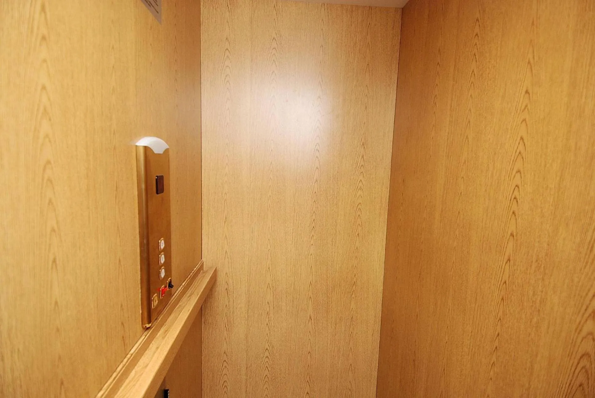 Island Time - NH MP 11, 50 Ft to Beach, Elevator, Pool, Free Pool Heat, Hot Tub, Pets OK, YR Flex