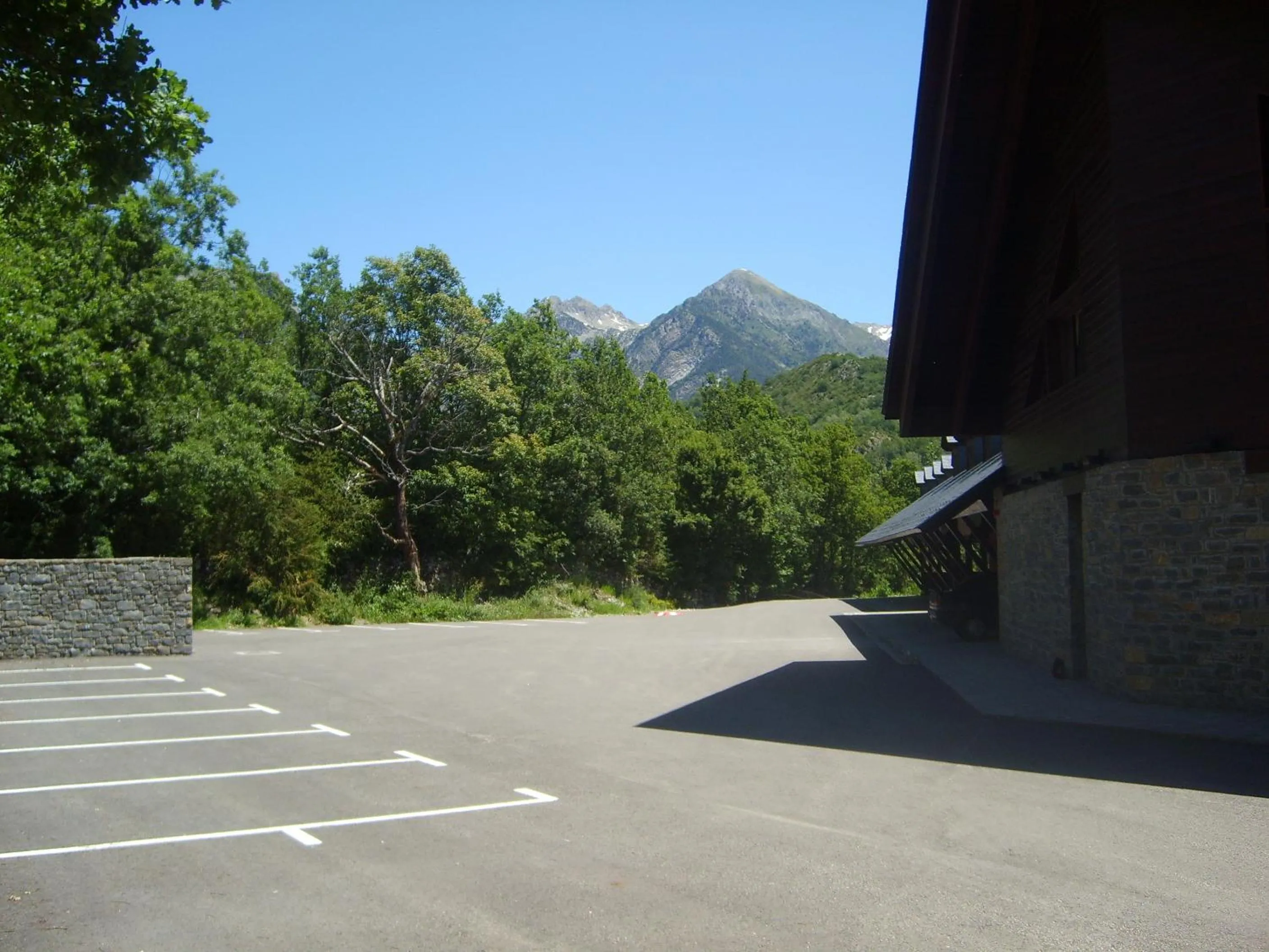 Facade/entrance in Aparthotel Bubal