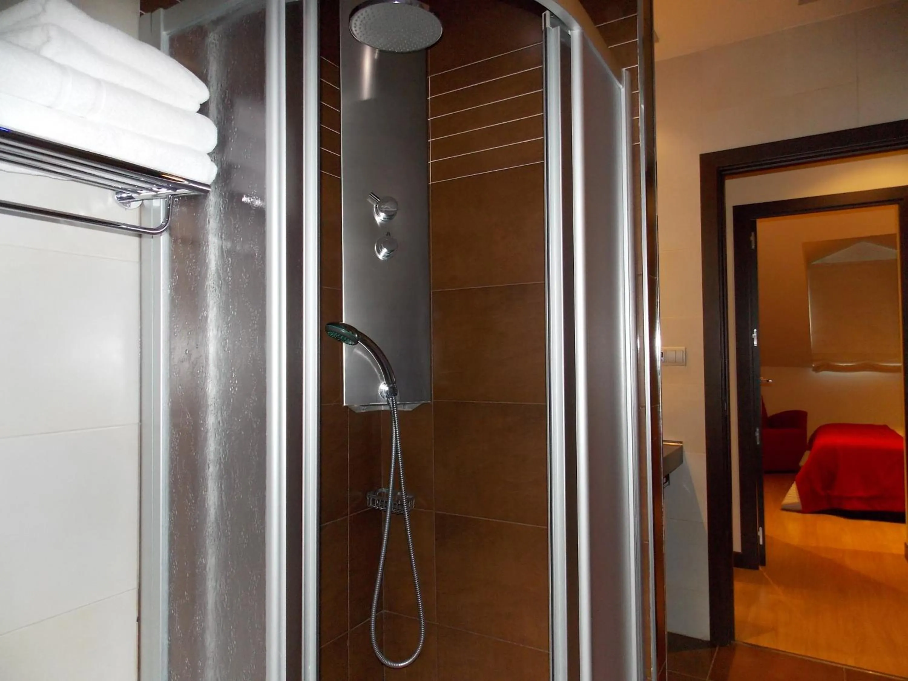 Shower in Aparthotel Bubal