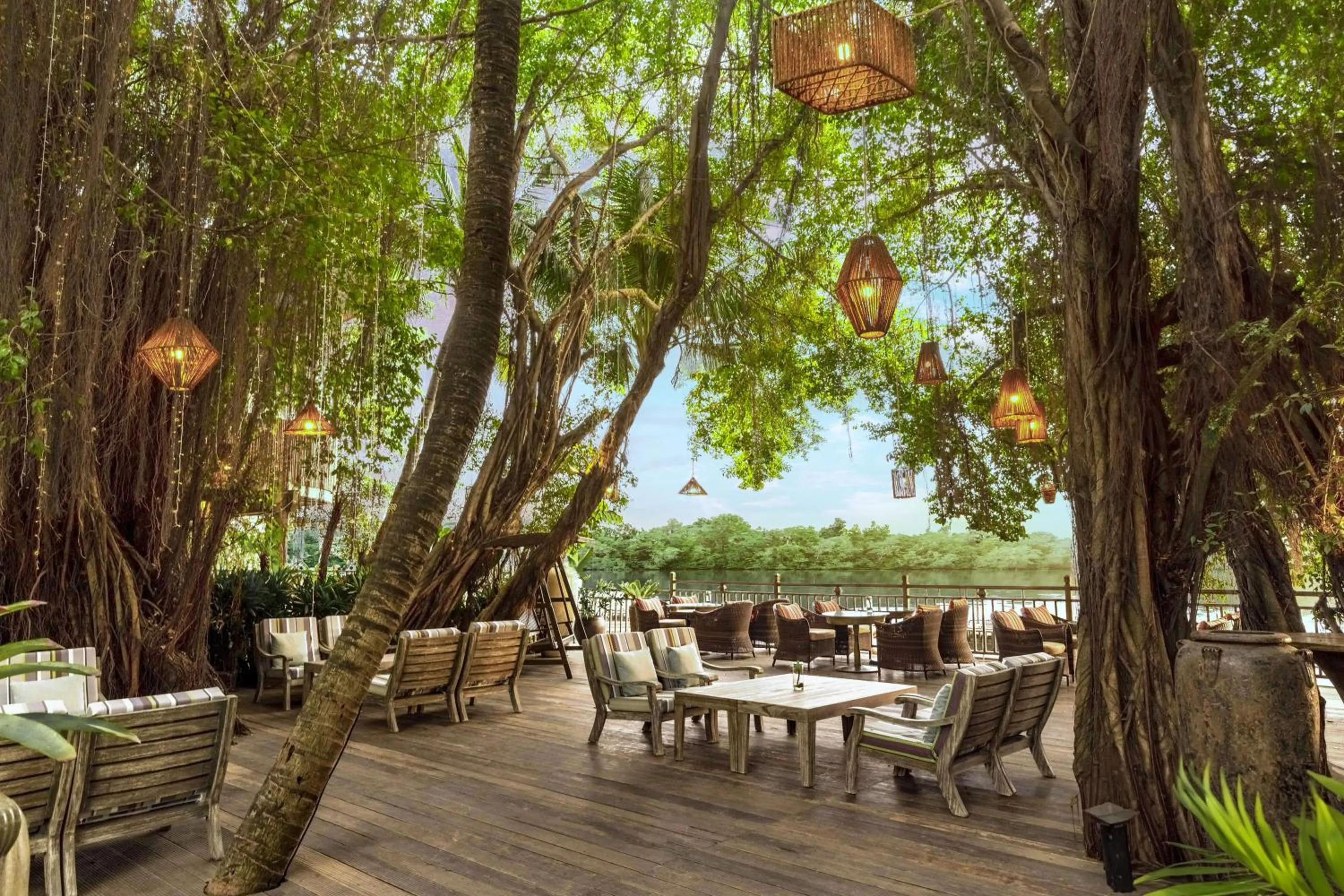 Restaurant/places to eat in An Lam Retreats Saigon River