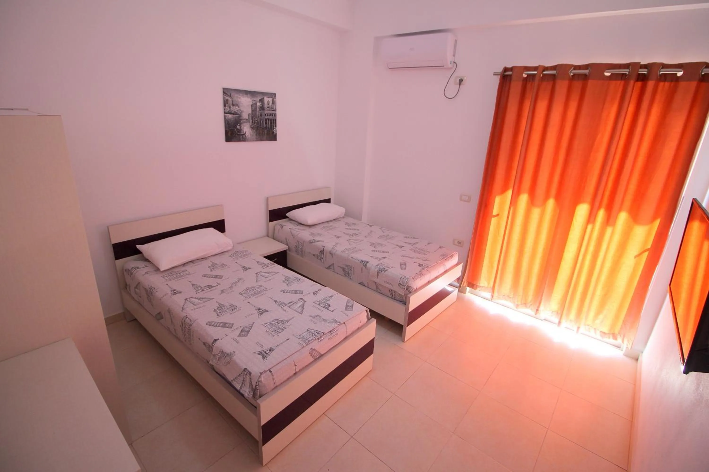 Bedroom, Bed in Hotel Argjiro