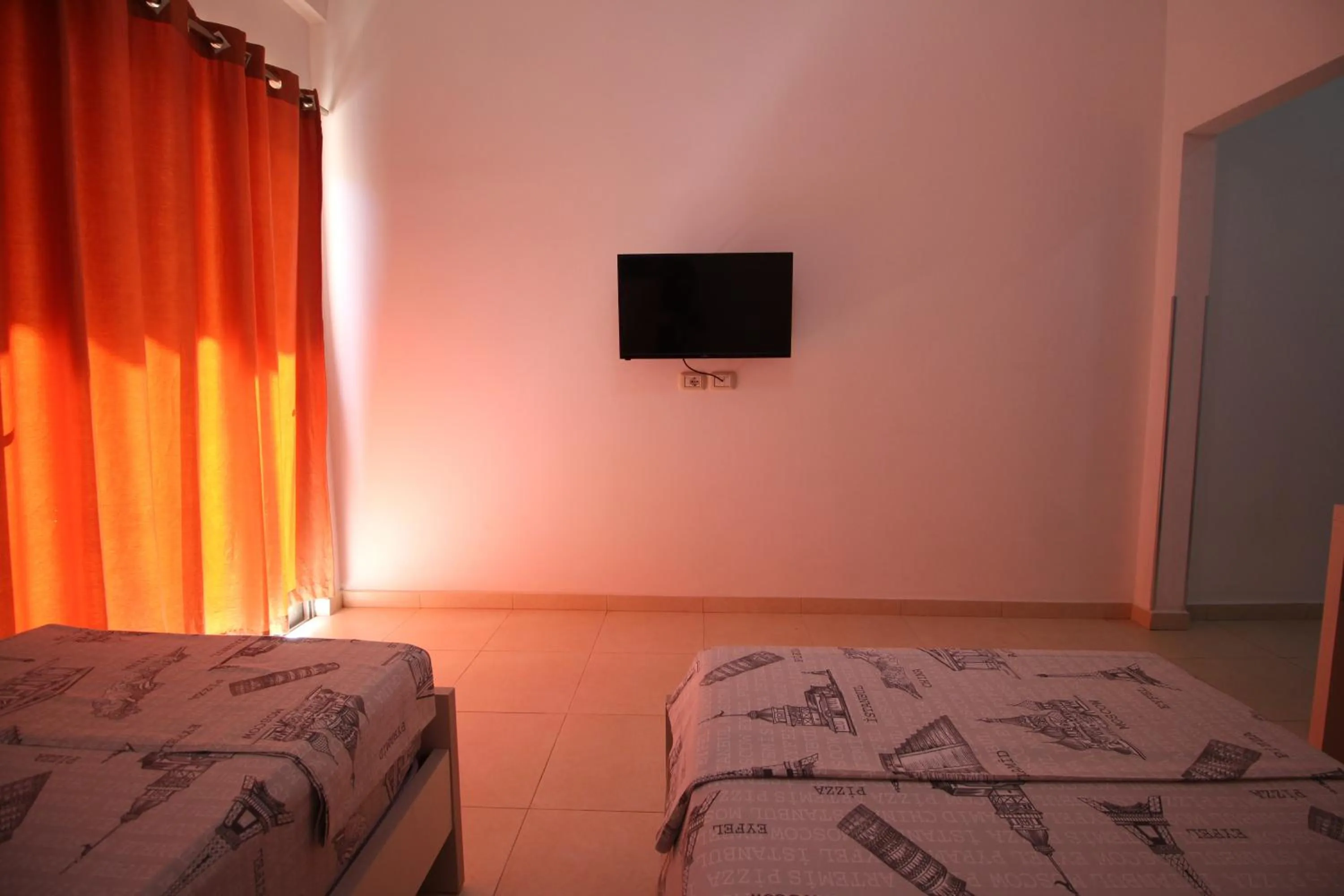 Bedroom, Bed in Hotel Argjiro