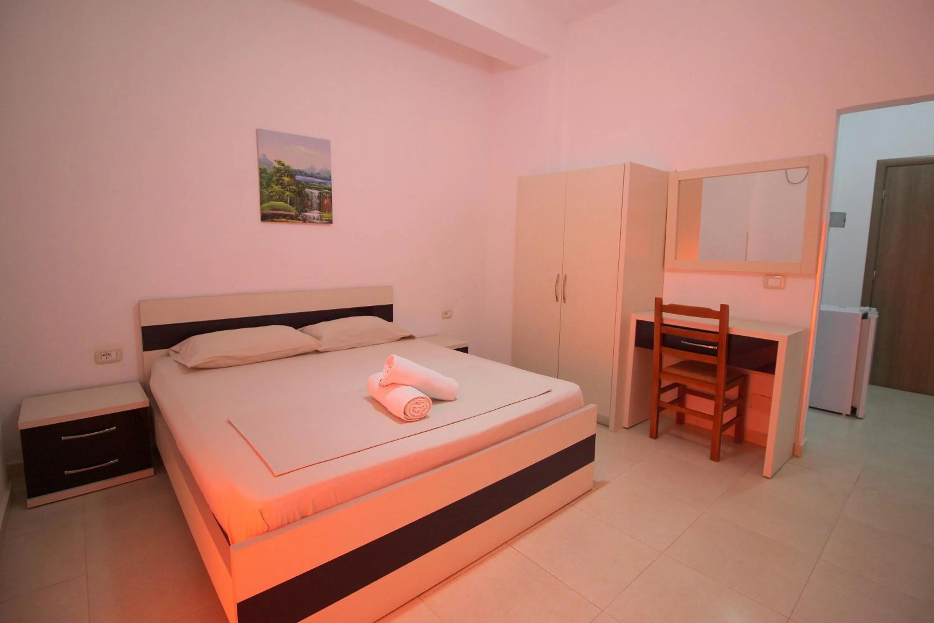 Bedroom, Bed in Hotel Argjiro