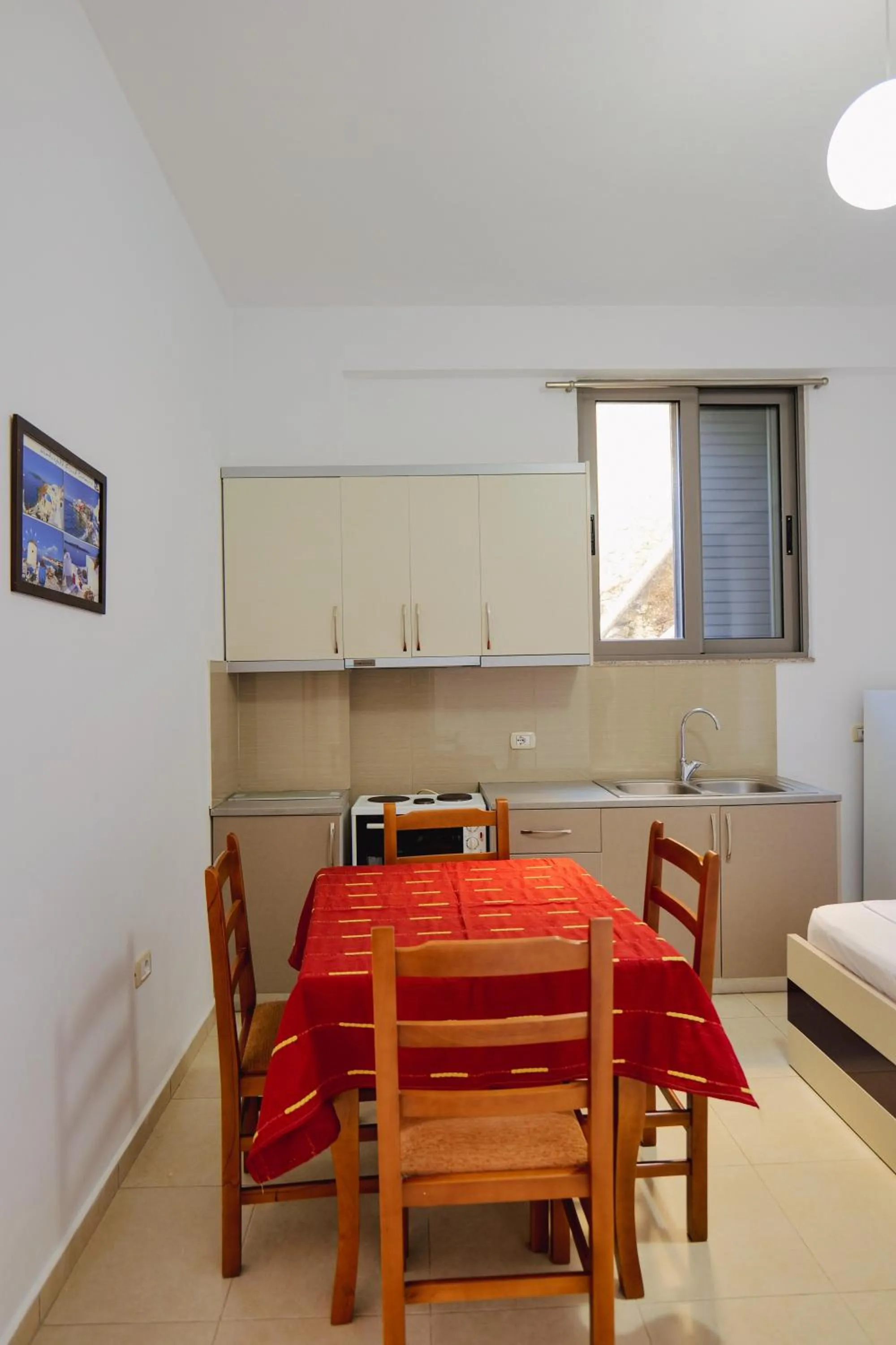 Bed in Hotel Argjiro