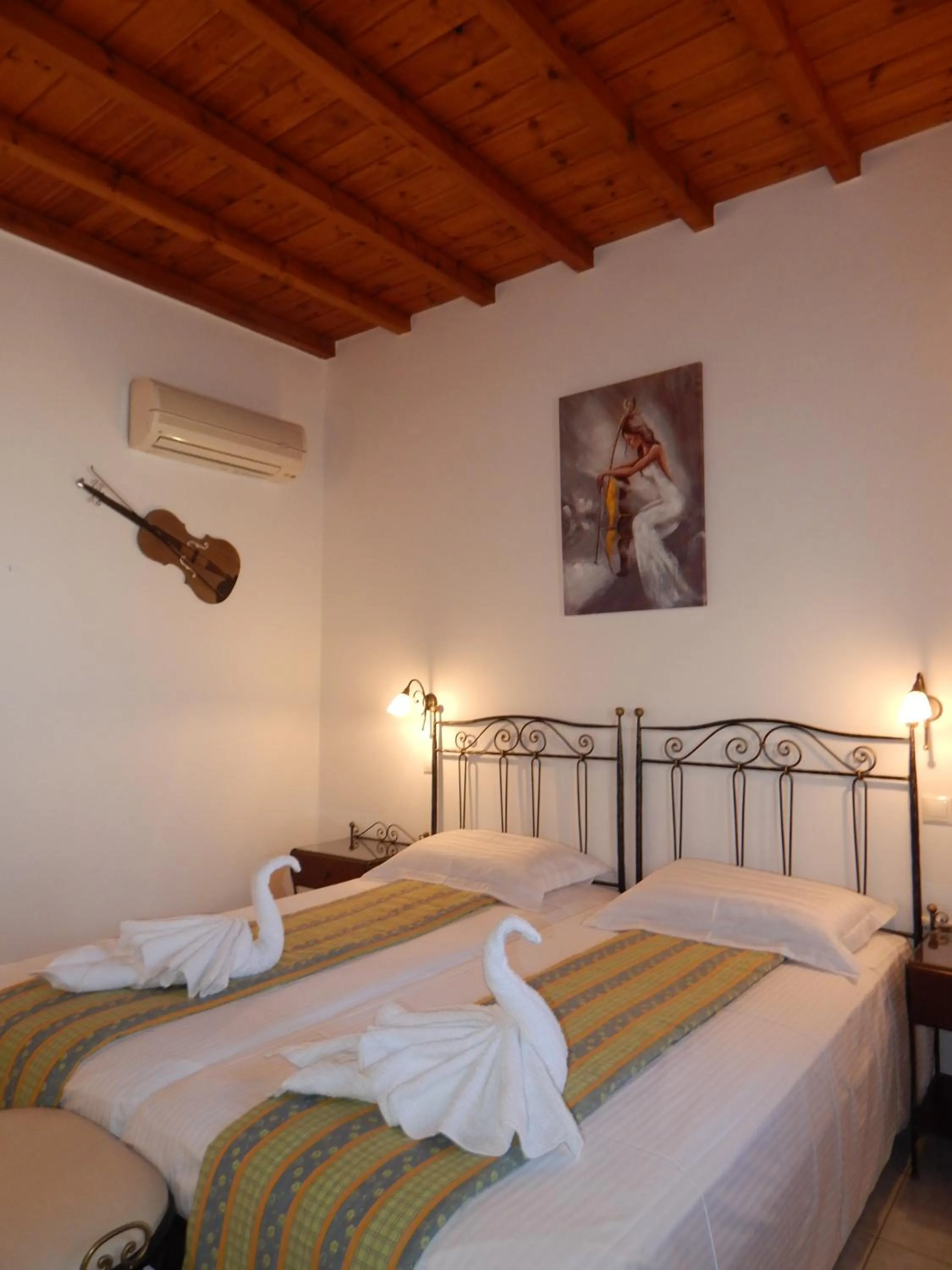 Bedroom, Bed in Tinos Suites & Apartments