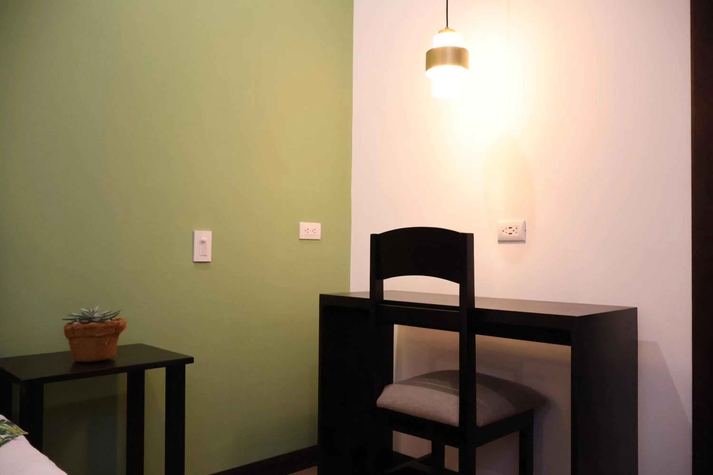 Cando Living Apartments in Central Avenue