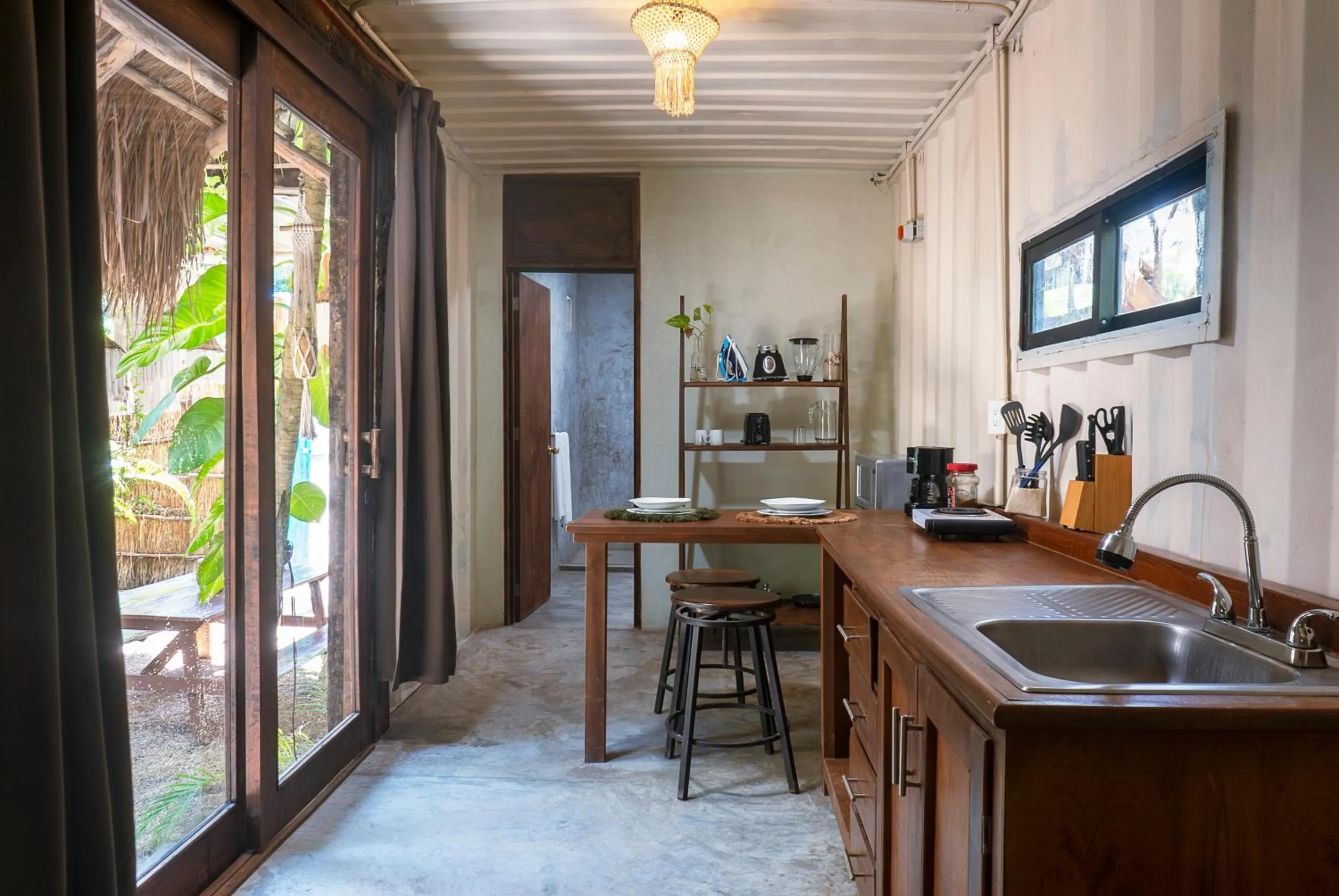 Kitchen or kitchenette in Pal Mar Glamtainer Tulum