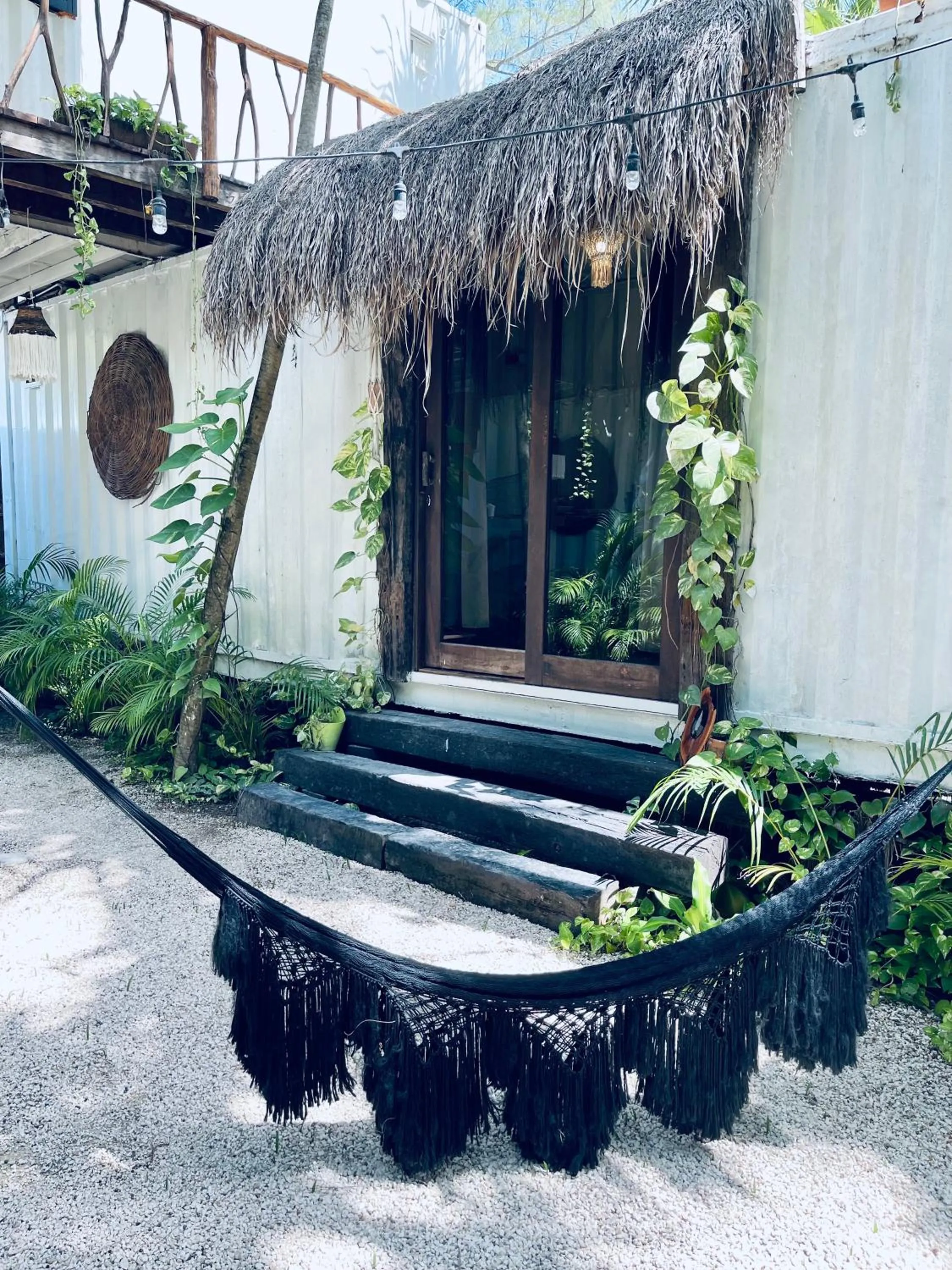 Patio in Pal Mar Glamtainer Tulum