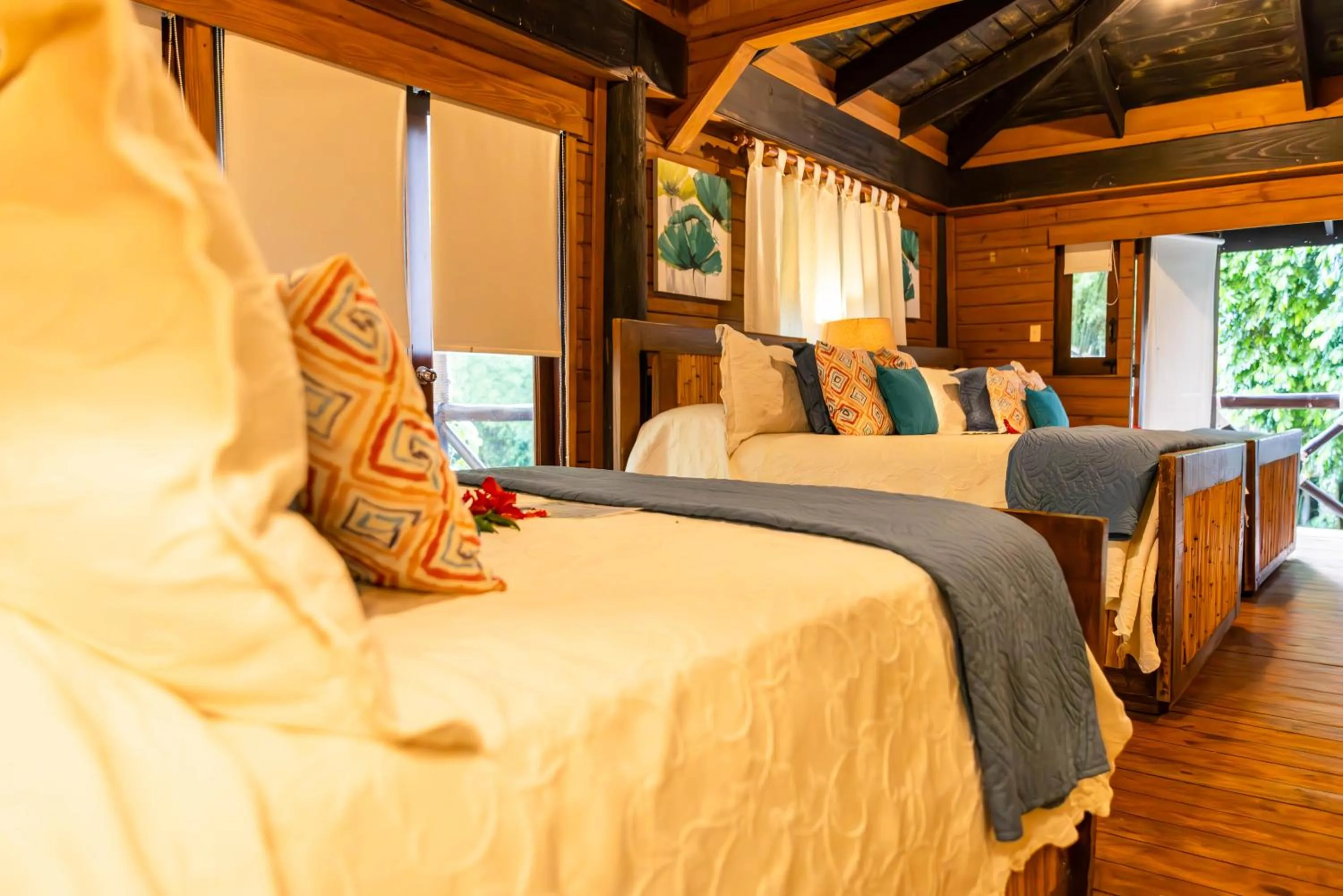 Bed in Platon Ecolodge