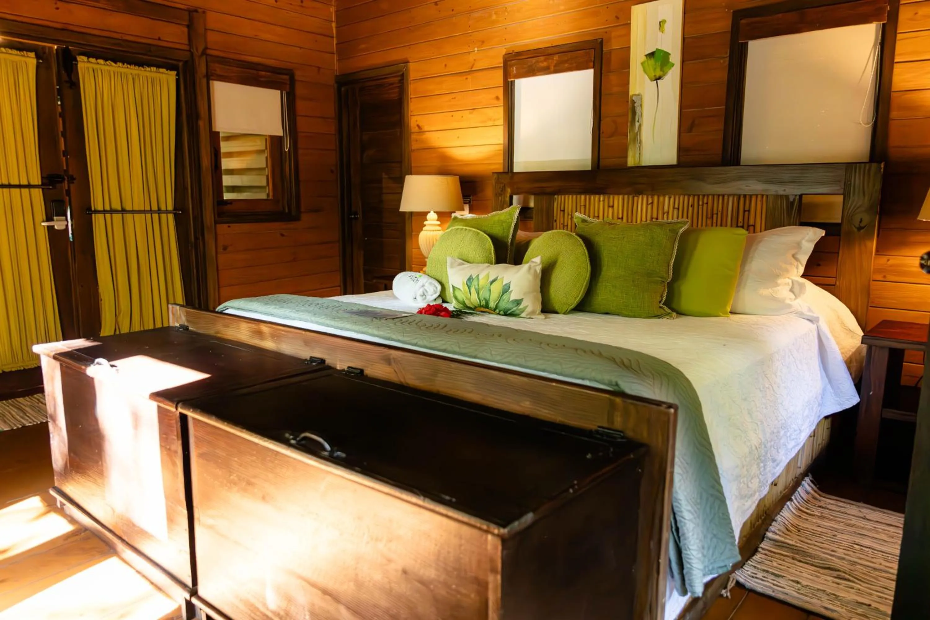 Bed in Platon Ecolodge