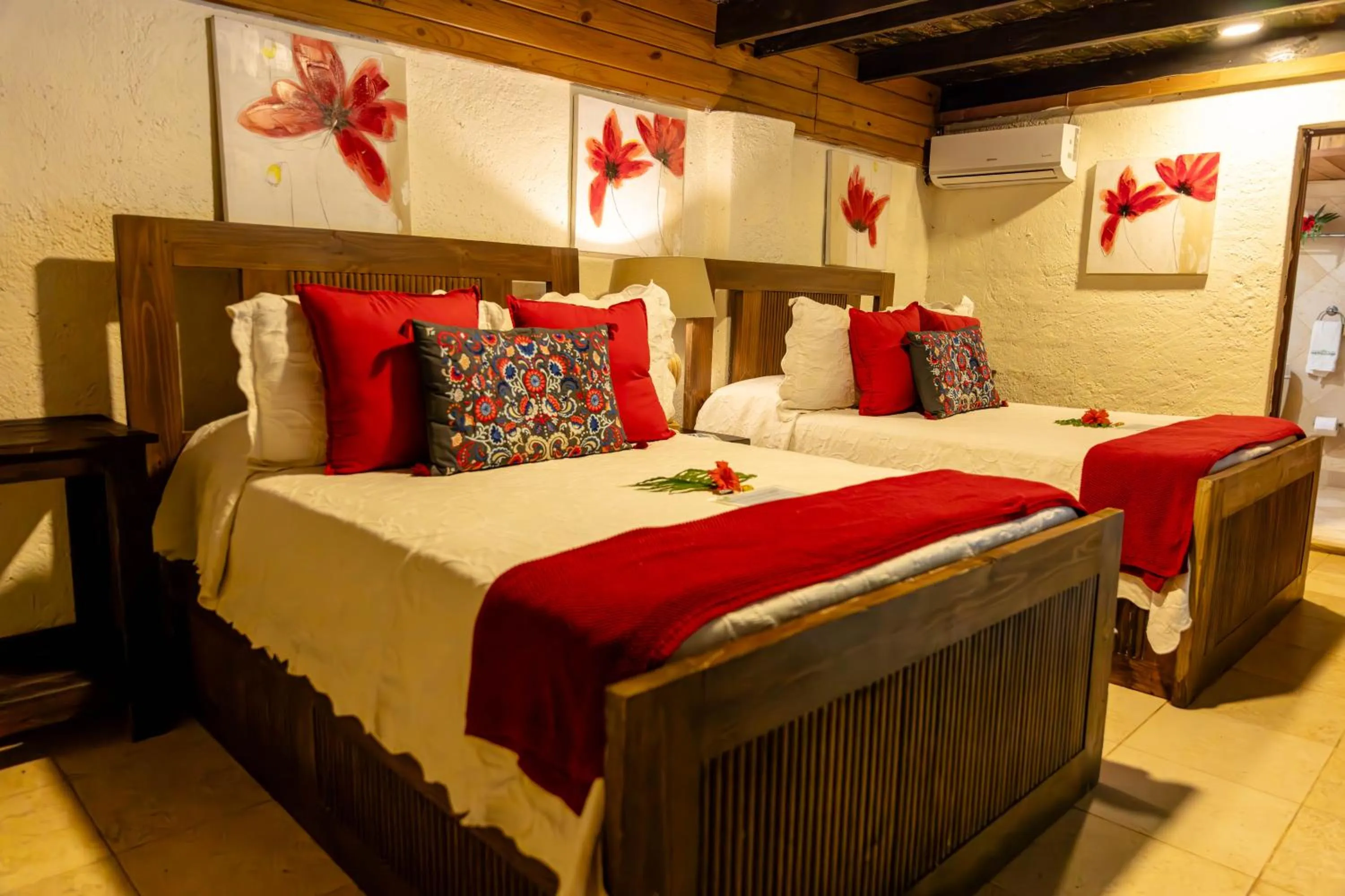 Bed in Platon Ecolodge