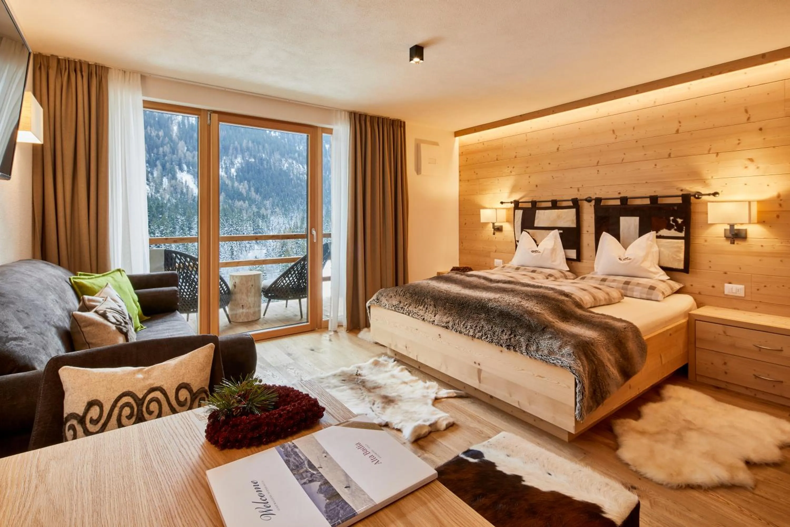 Photo of the whole room, Bed in Hotel Cristallo - Wellness Mountain Living