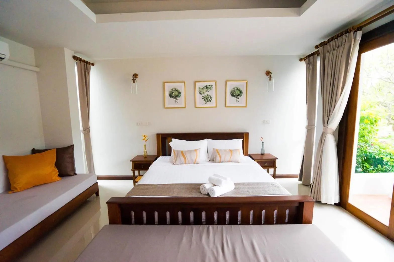 Bed in Anyamanee Resort