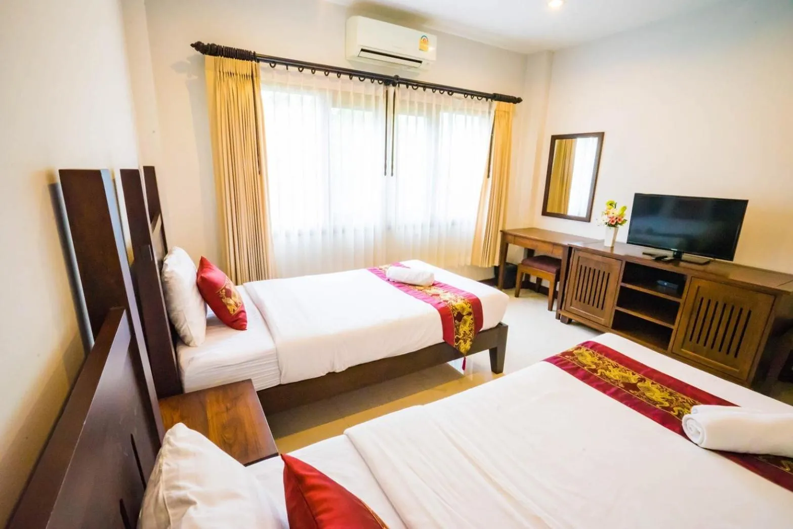 Bed in Anyamanee Resort