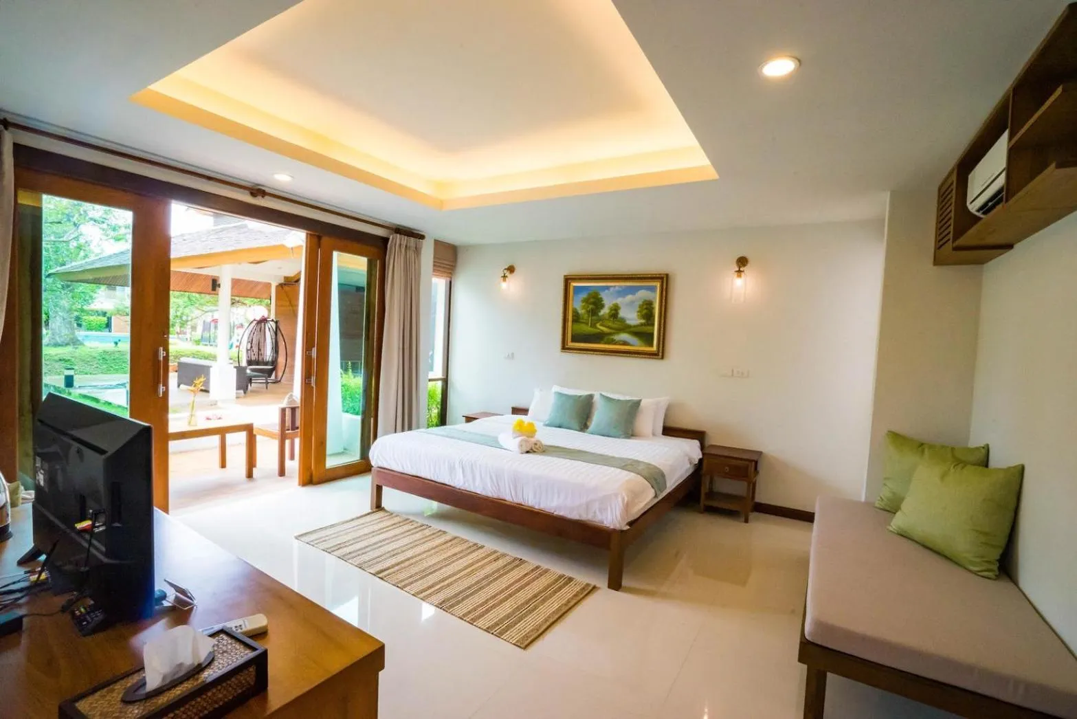 Bed in Anyamanee Resort