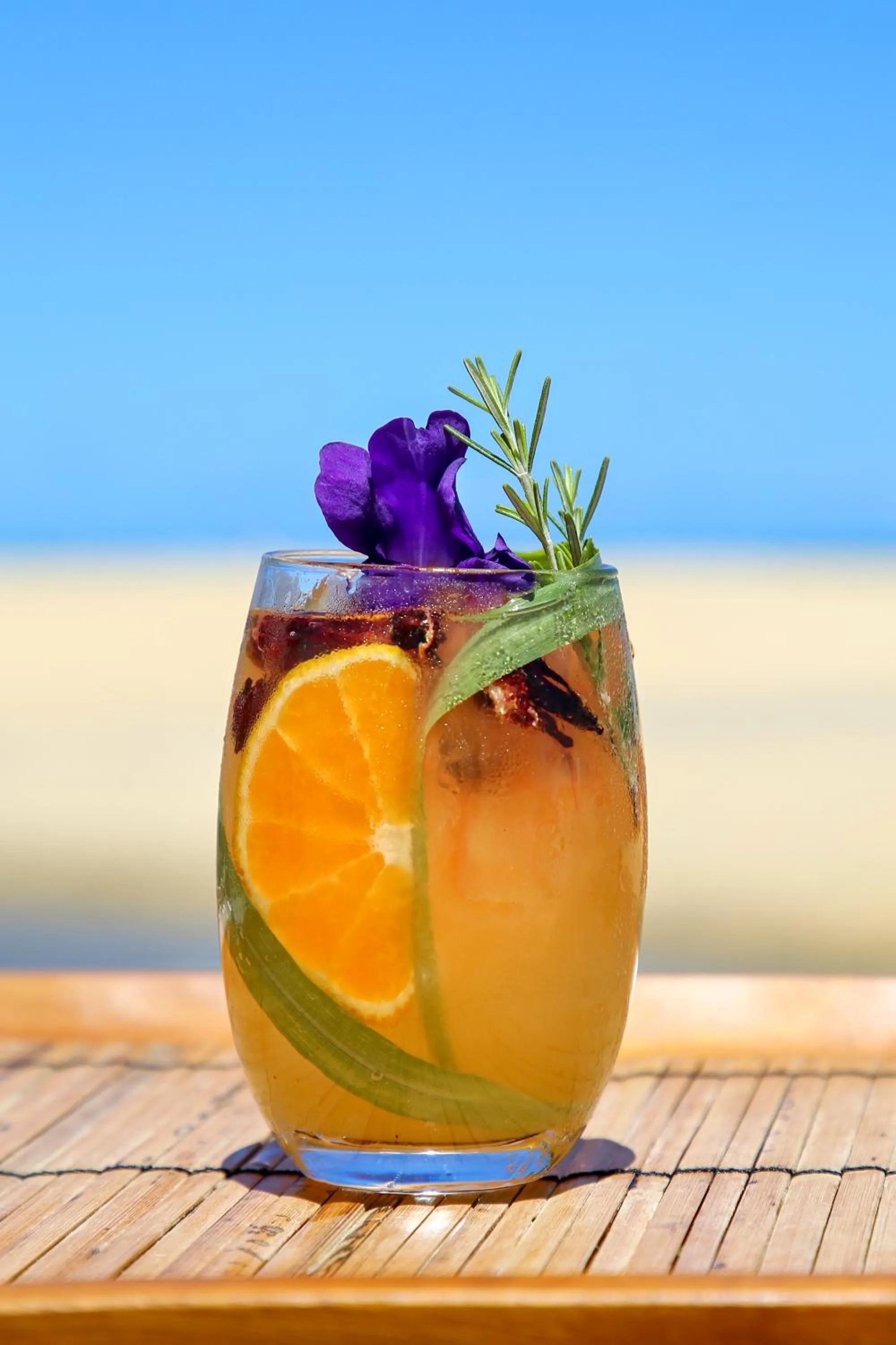 Food and drinks in Hotel Calá & Divino