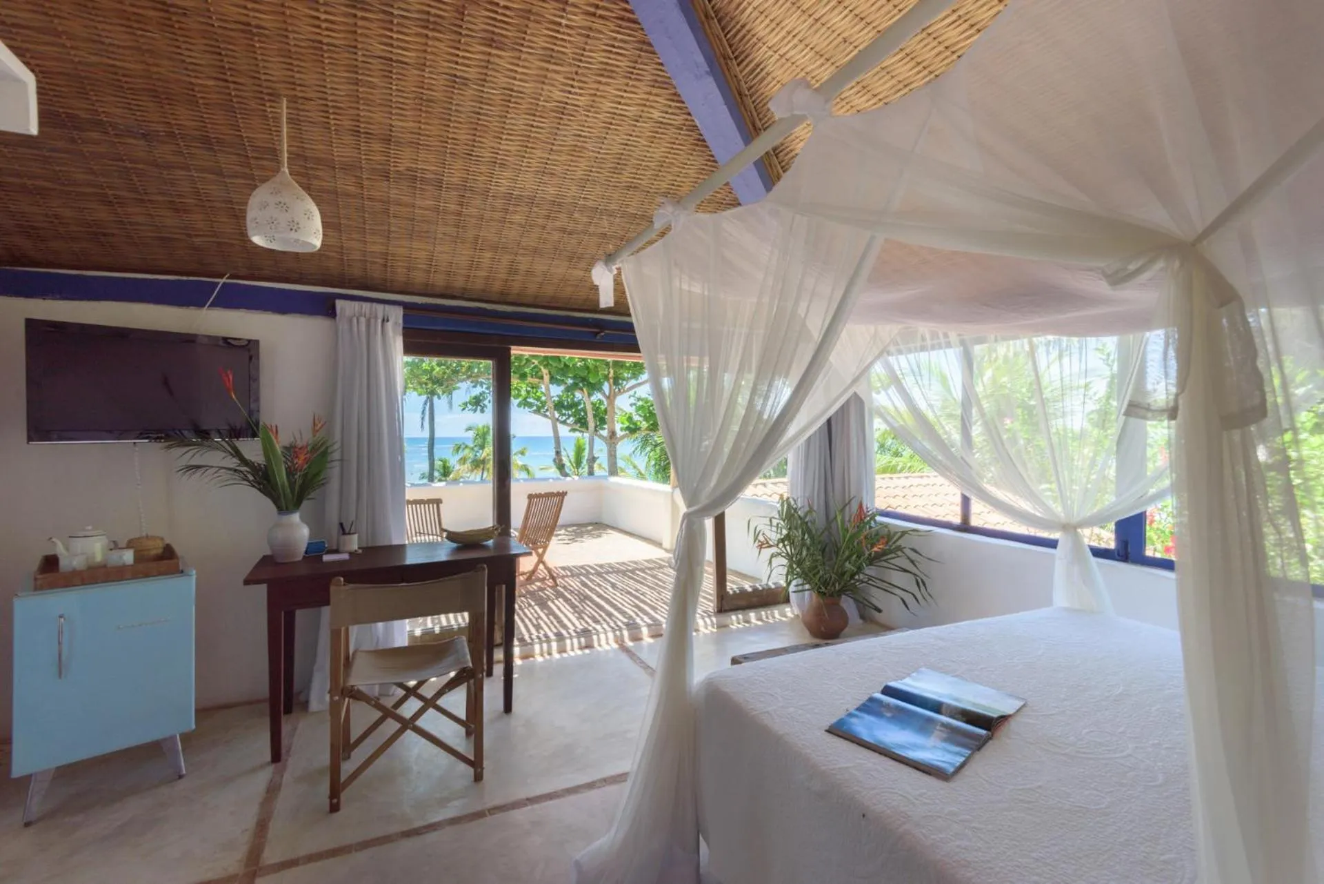 Bedroom in Hotel Calá & Divino