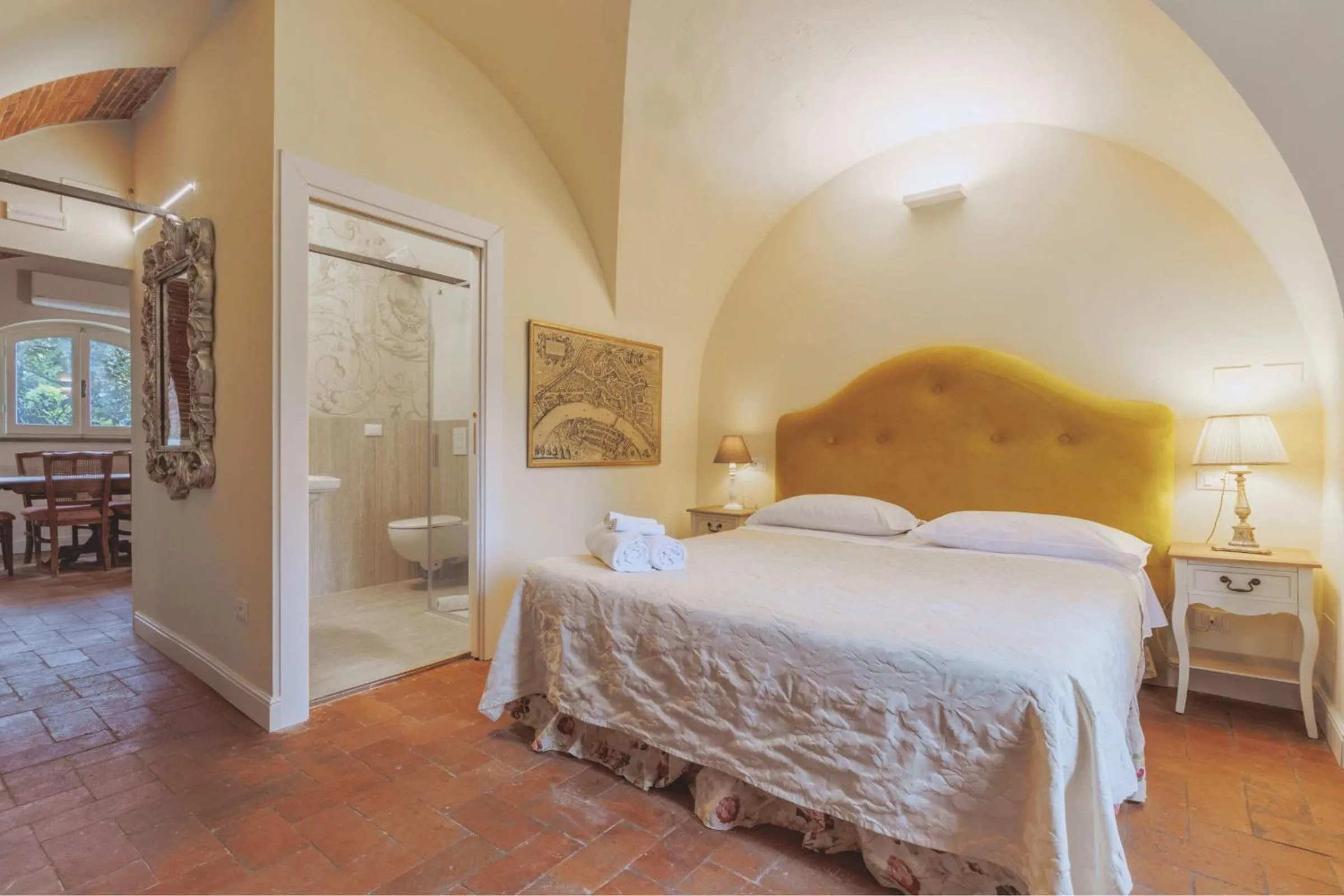 Bed in Hotel Villa Sermolli