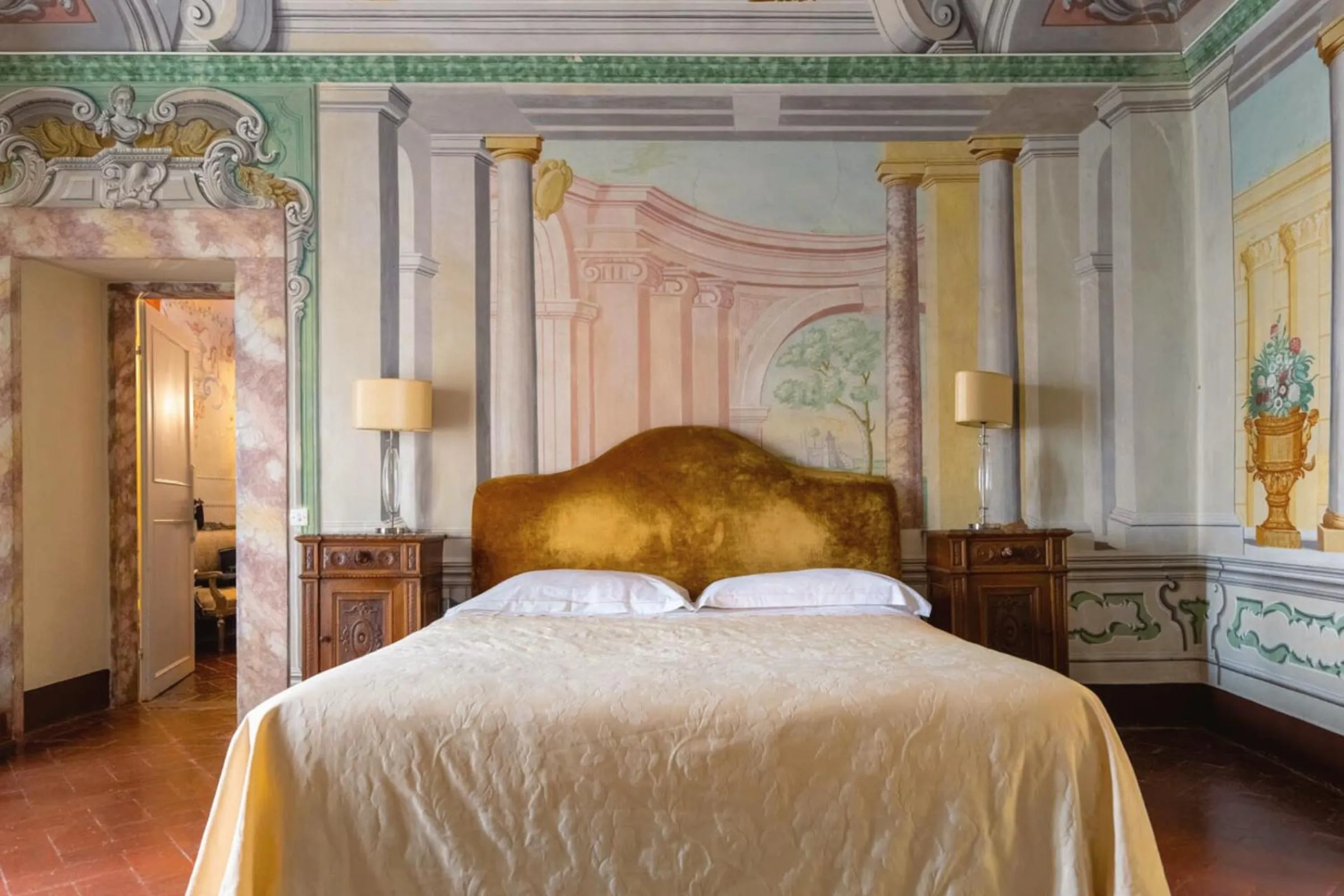 Bedroom, Bed in Hotel Villa Sermolli