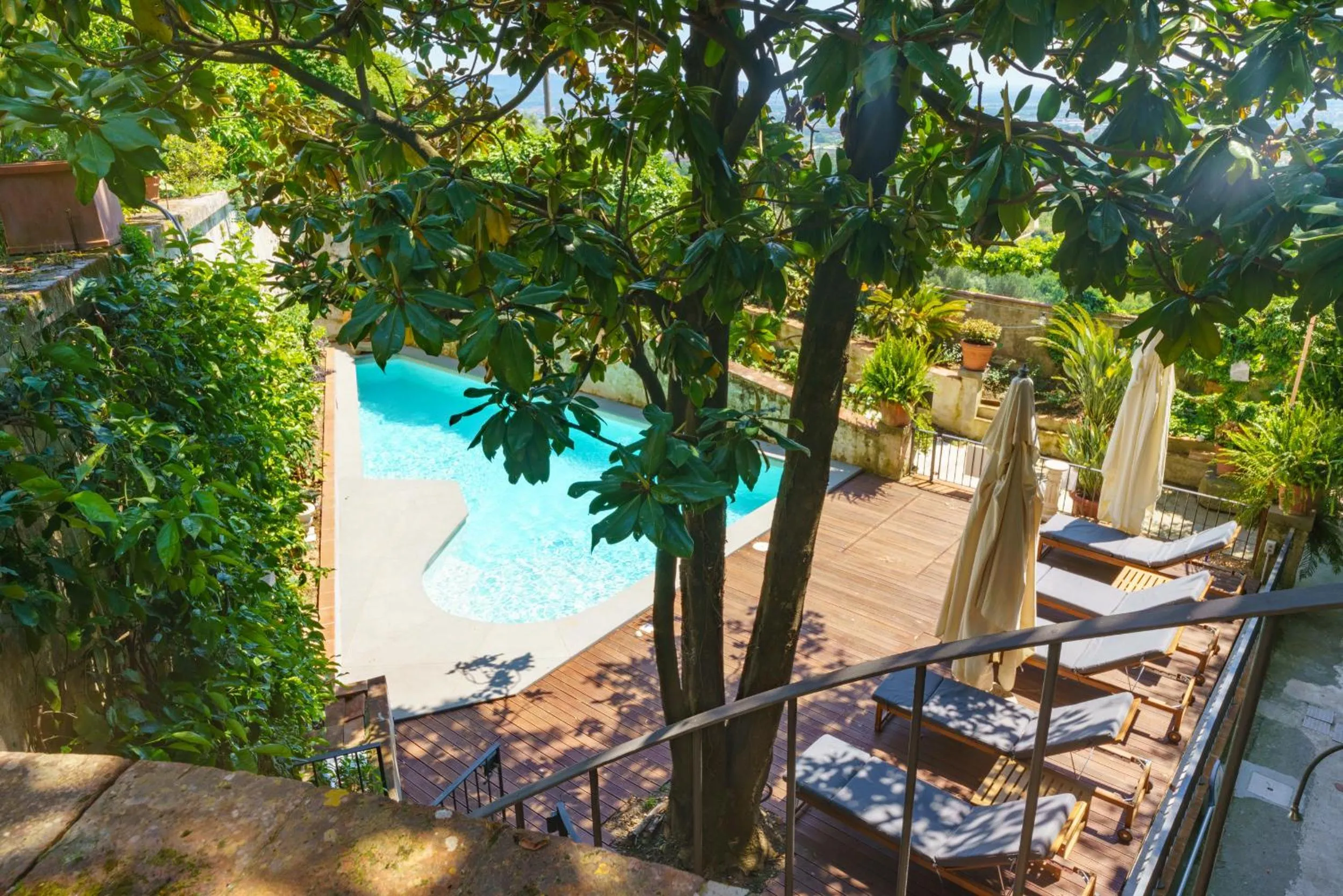 sunbed in Hotel Villa Sermolli