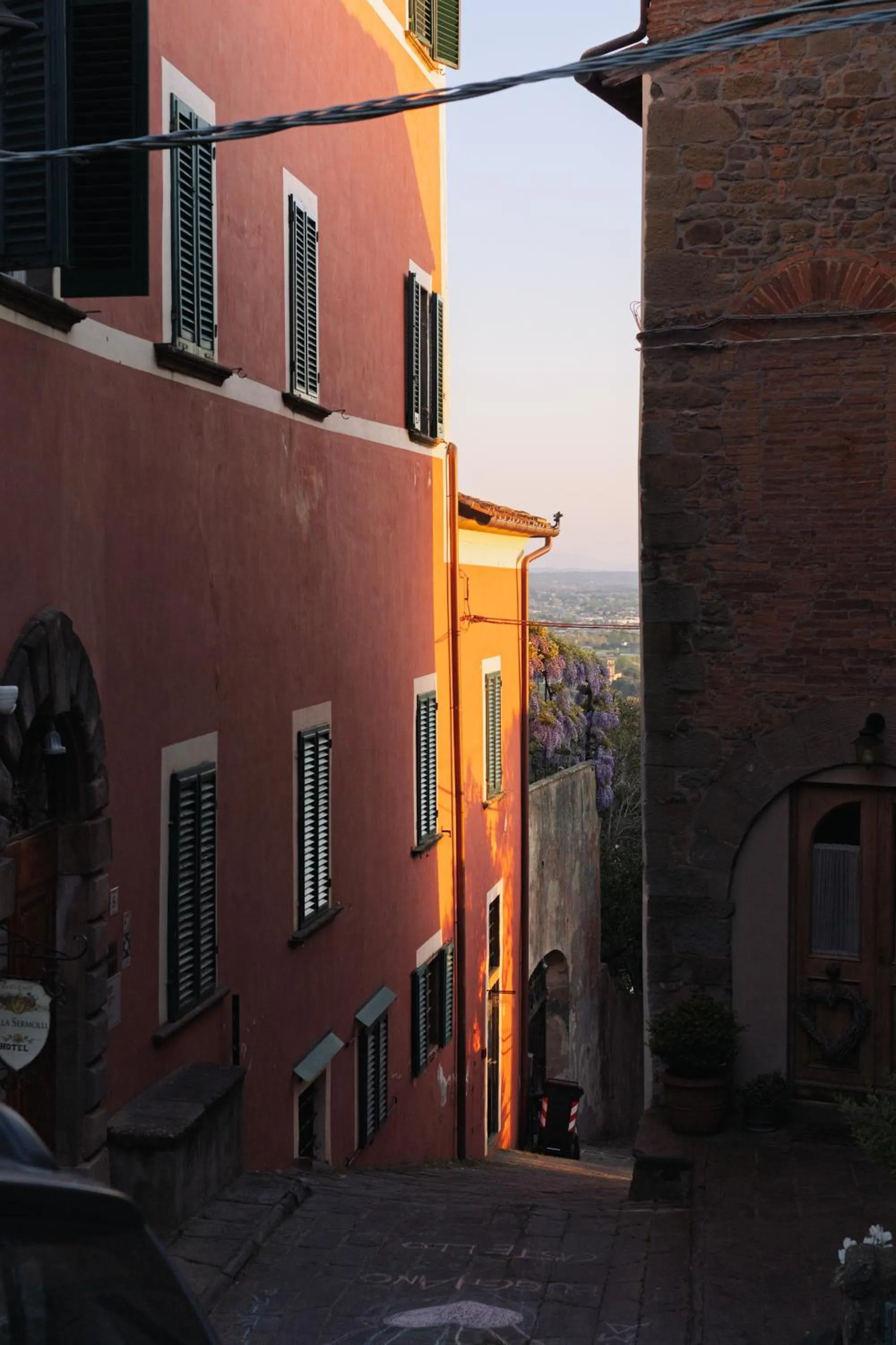 Property building in Hotel Villa Sermolli