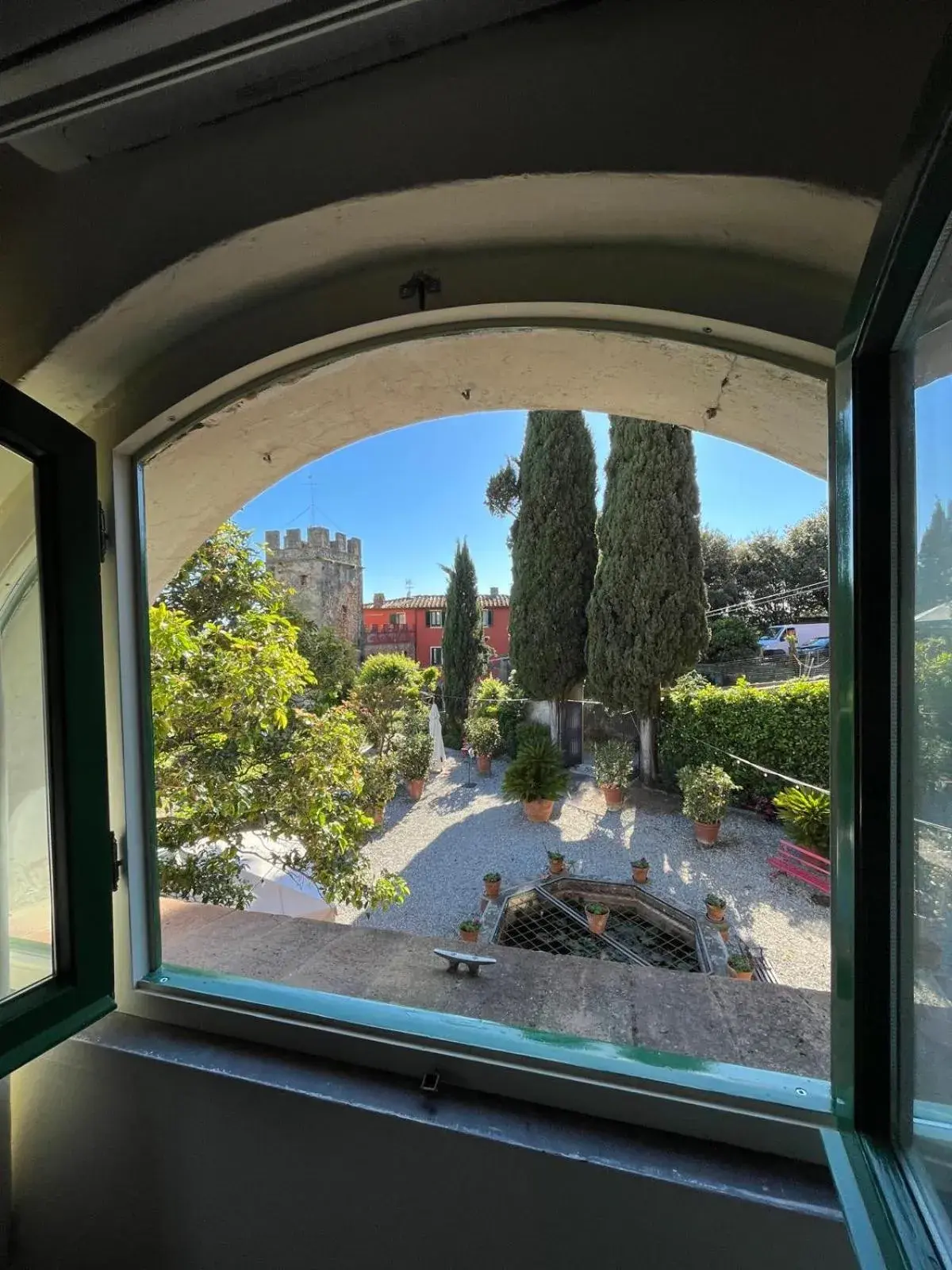 Four-Bedroom Apartment in Hotel Villa Sermolli Four-Bedroom Apartment in Hotel Villa Sermolli