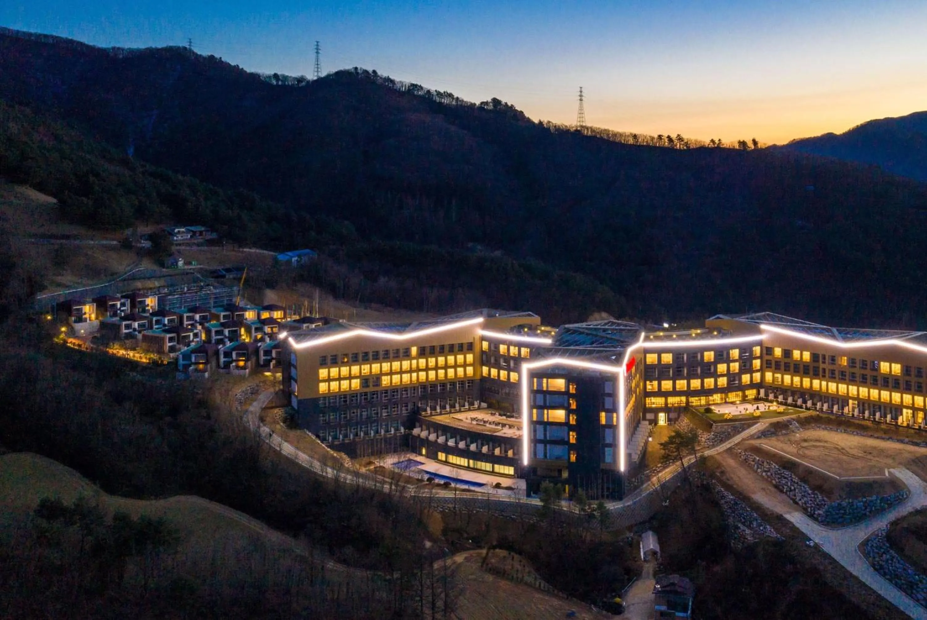 Property building in Ramada Hotel & Suite by Wyndham Gangwon Pyeongchang