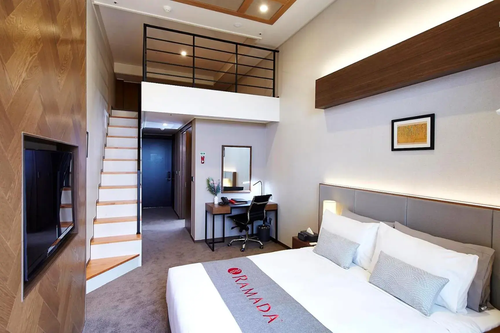 Standard Double Room in Ramada Hotel & Suite by Wyndham Gangwon Pyeongchang Standard Double Room in Ramada Hotel & Suite by Wyndham Gangwon Pyeongchang