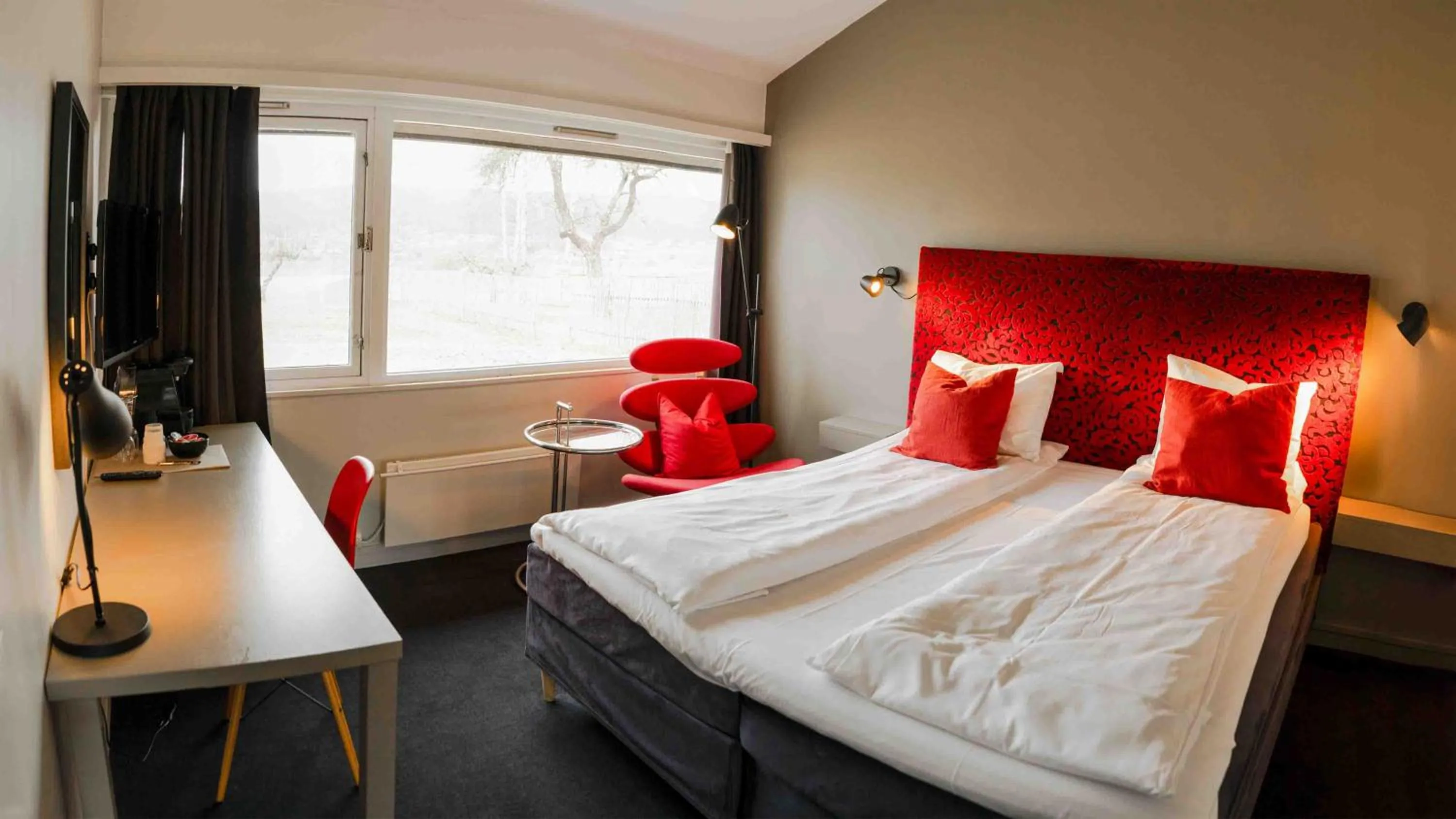 Double Room with Garden View - single occupancy in Thorbjørnrud Hotell