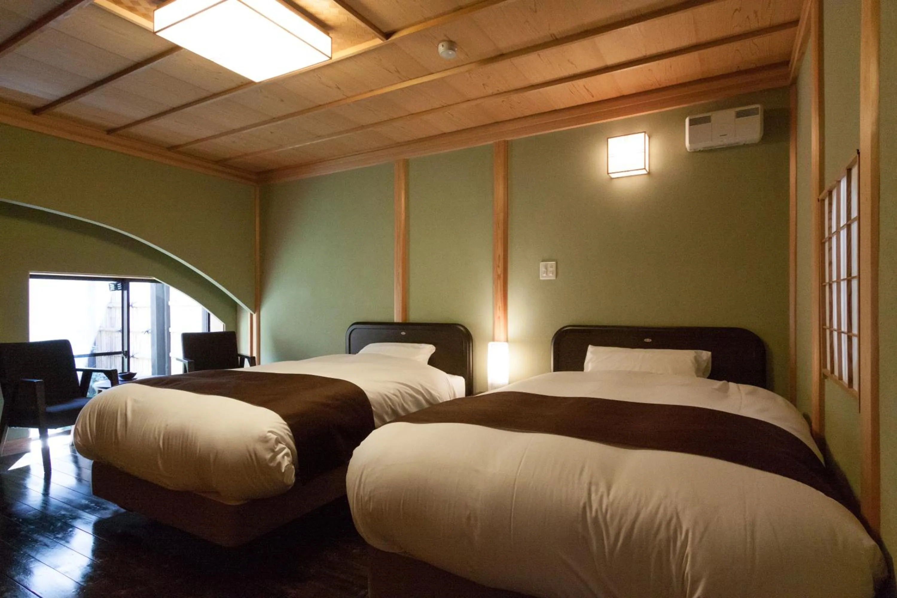 Bedroom, Bed in Ito Yukitei Kawana Bettei