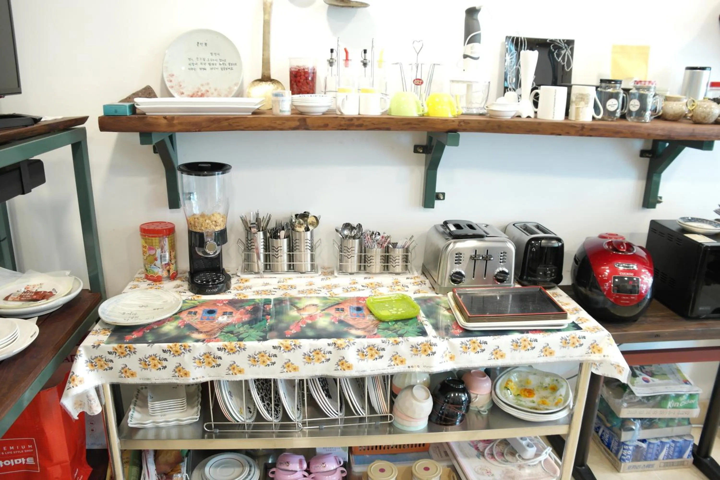 Breakfast in For You Hostel