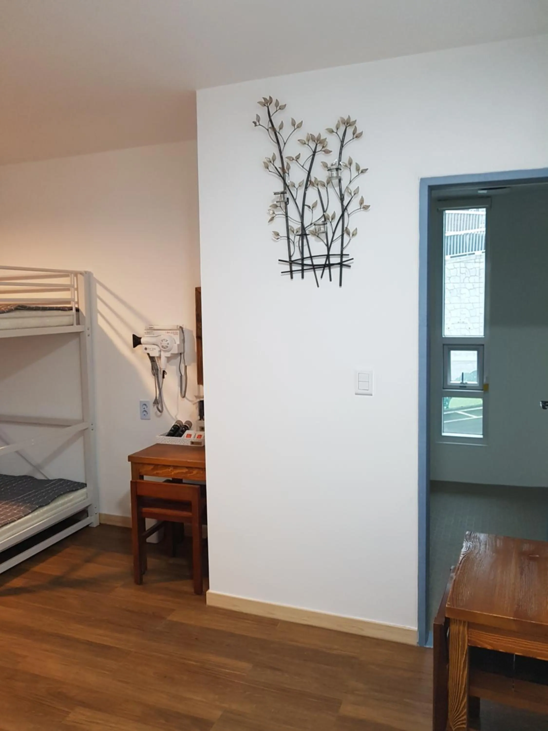 Bed in For You Hostel