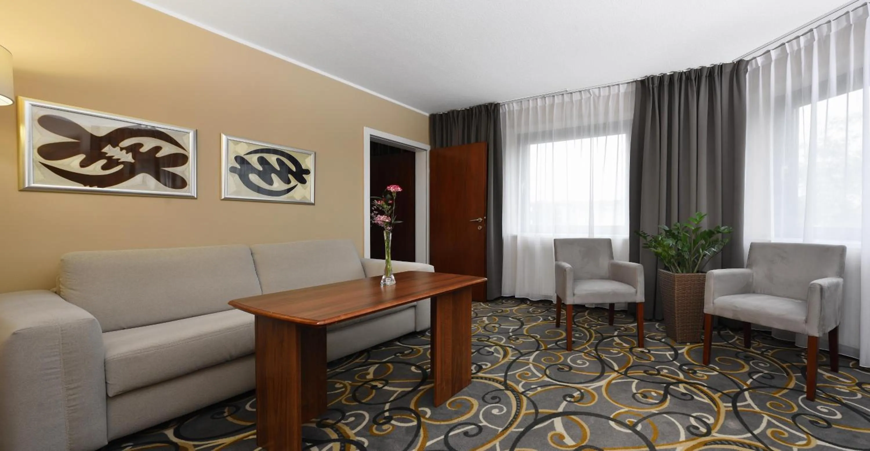 Living room in City Hotel