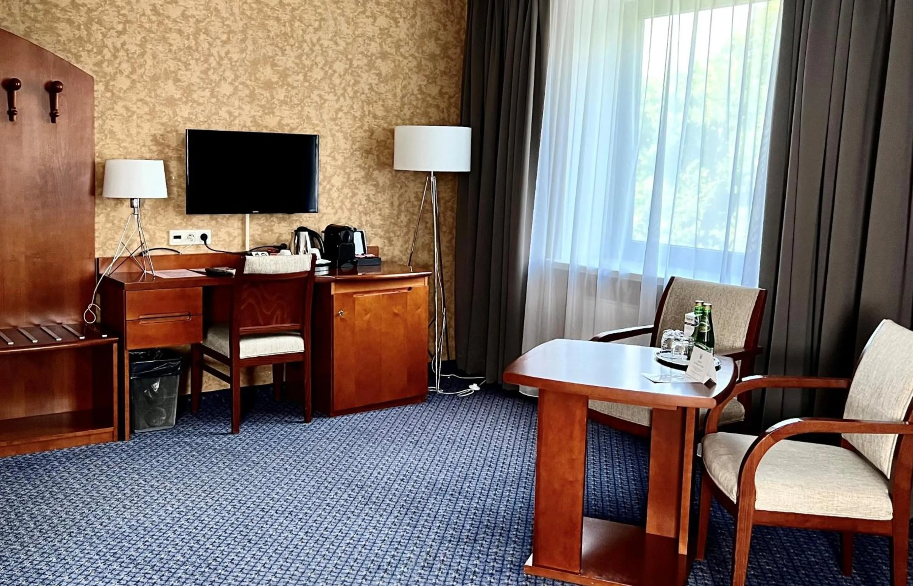 Seating area in City Hotel