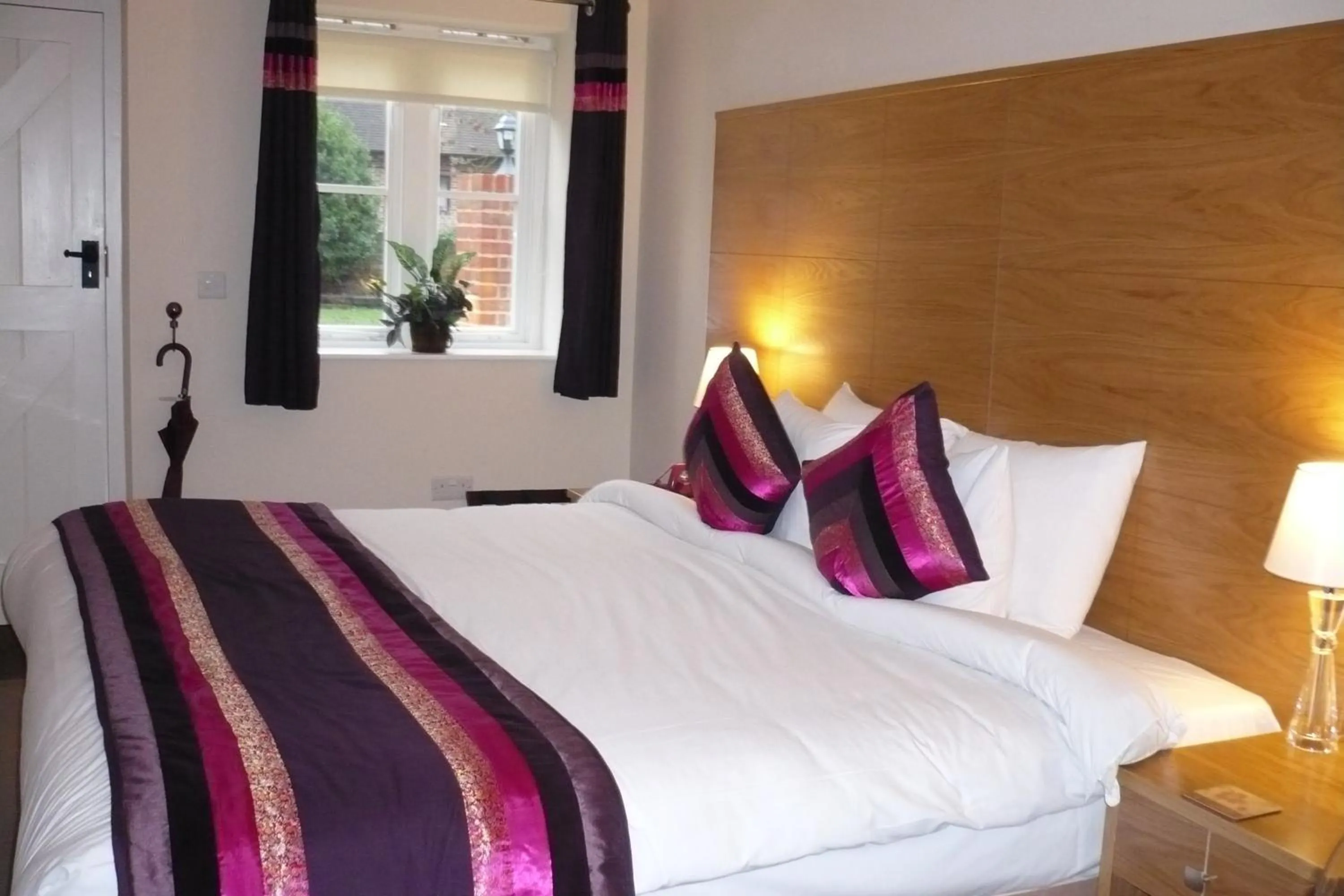 Bed in House of Agnes